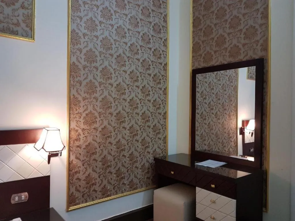 Cairo Paradise Hotel