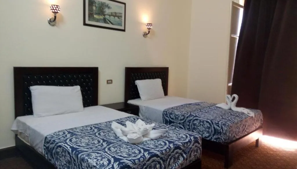 Cairo Paradise Hotel