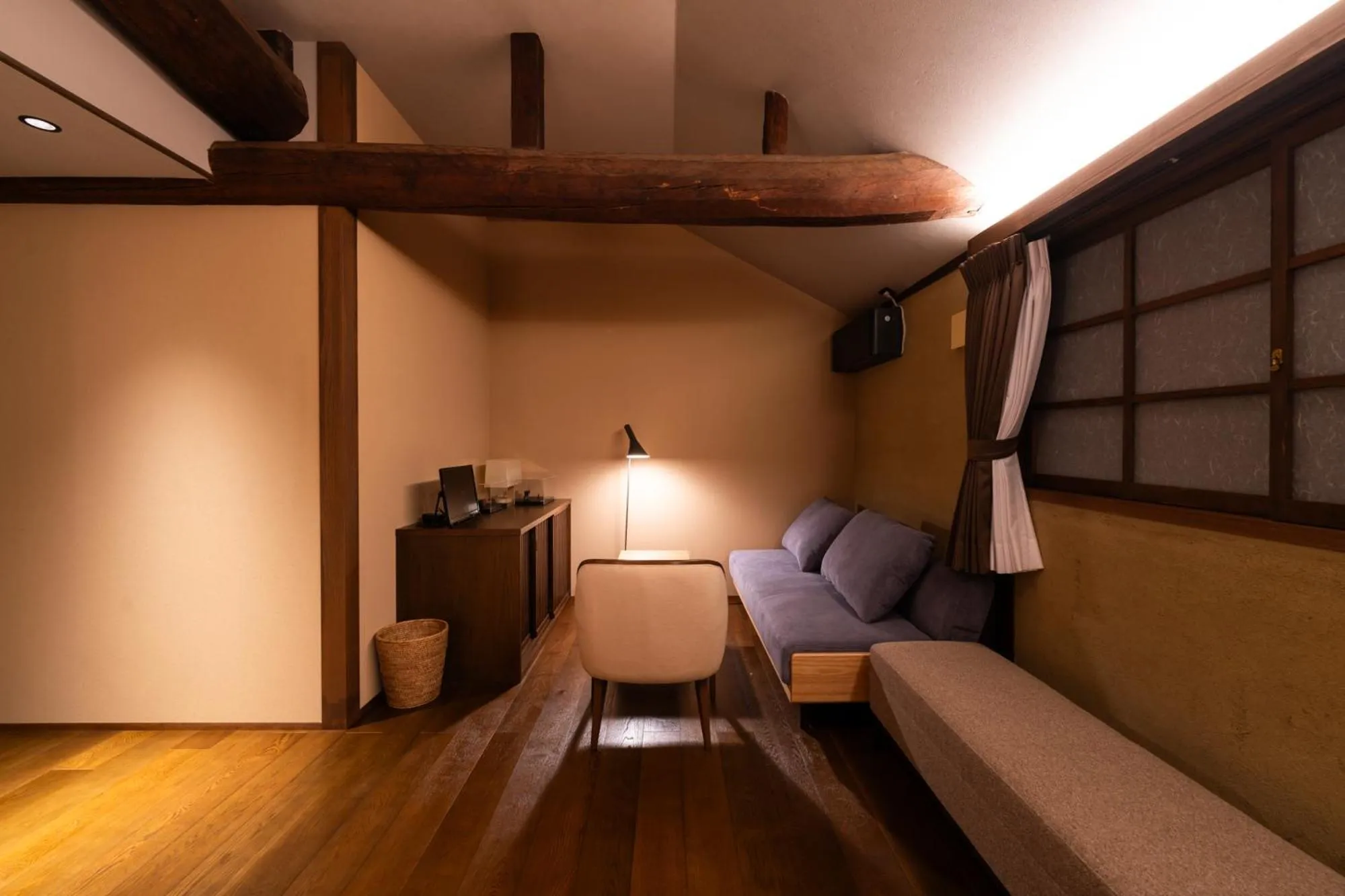 Photo of the whole room in PAYSAGE MORIGUCHI