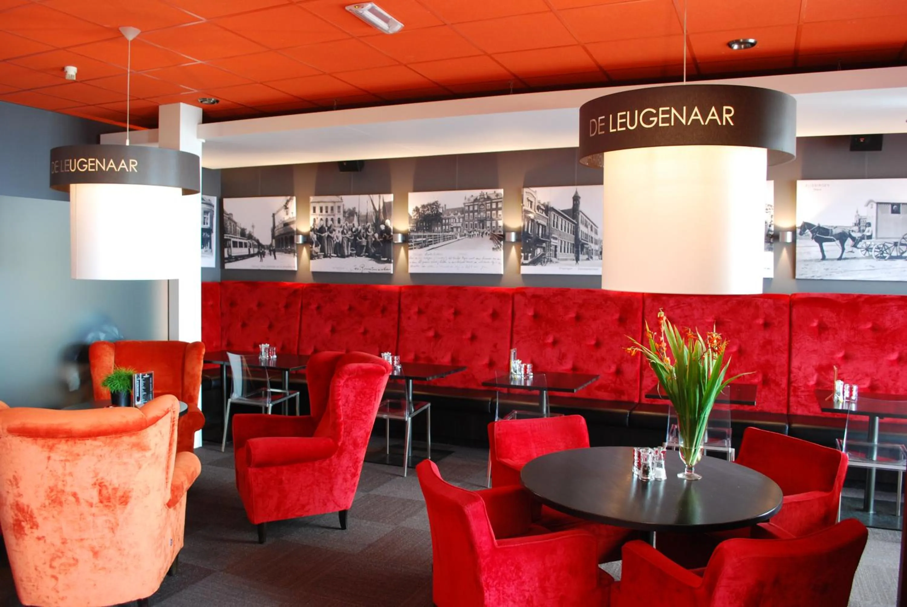 Restaurant/places to eat in Hotel De Leugenaar