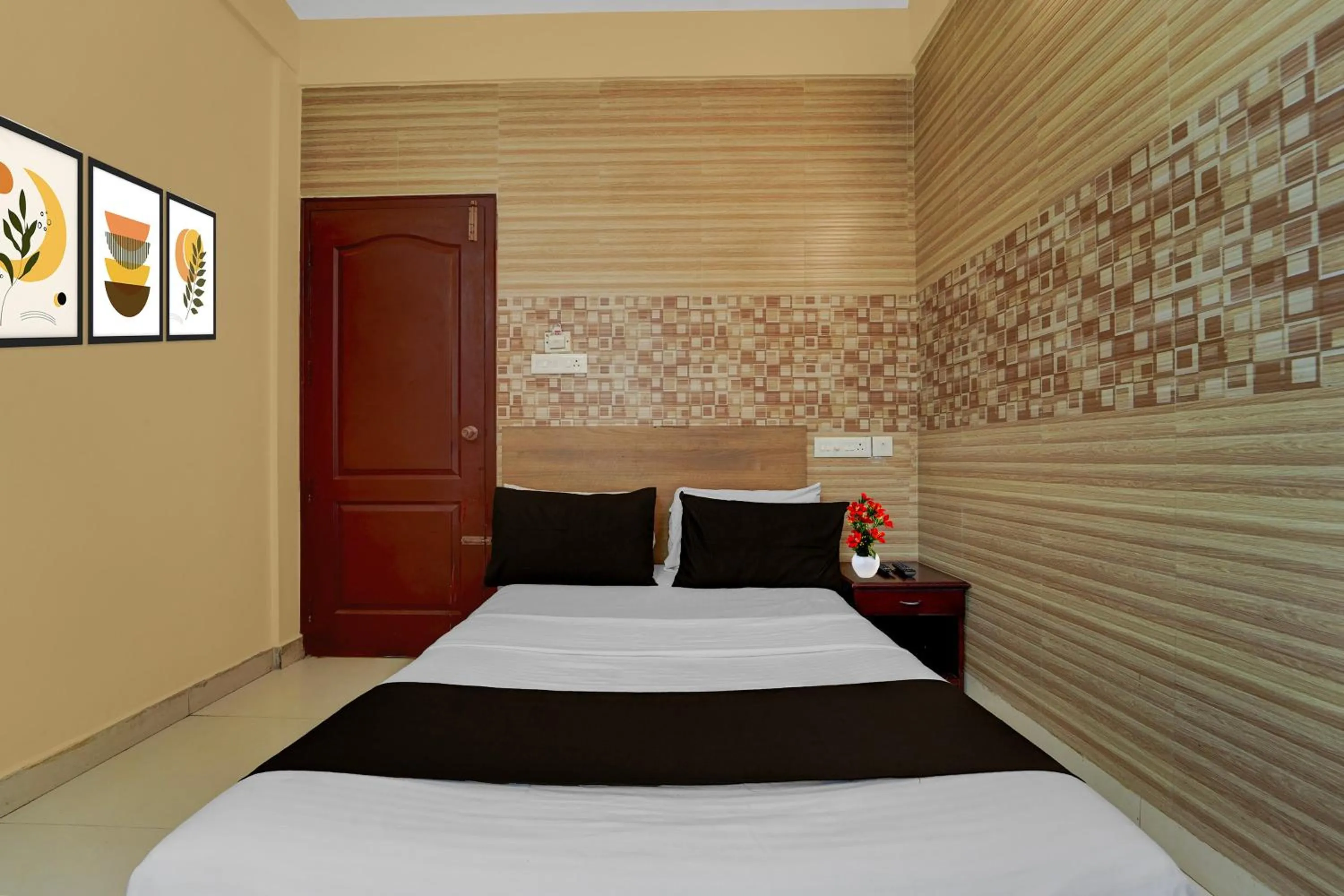 Bedroom, Bed in Collection O KSRTC Bus Station Kottayam Formerly Hotel O Day Springs