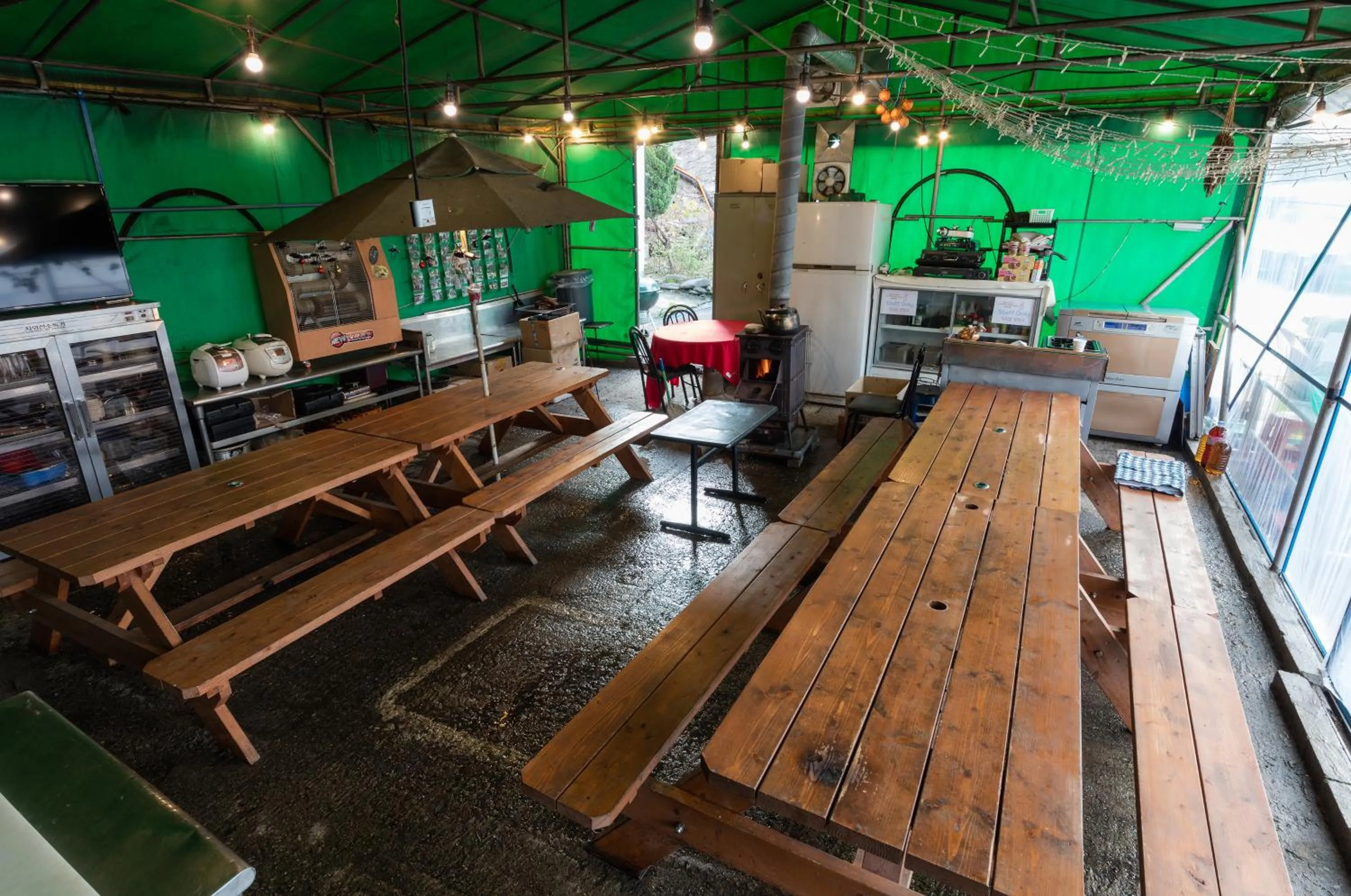 BBQ facilities in Suanbo Saipan Hot Spring Hotel