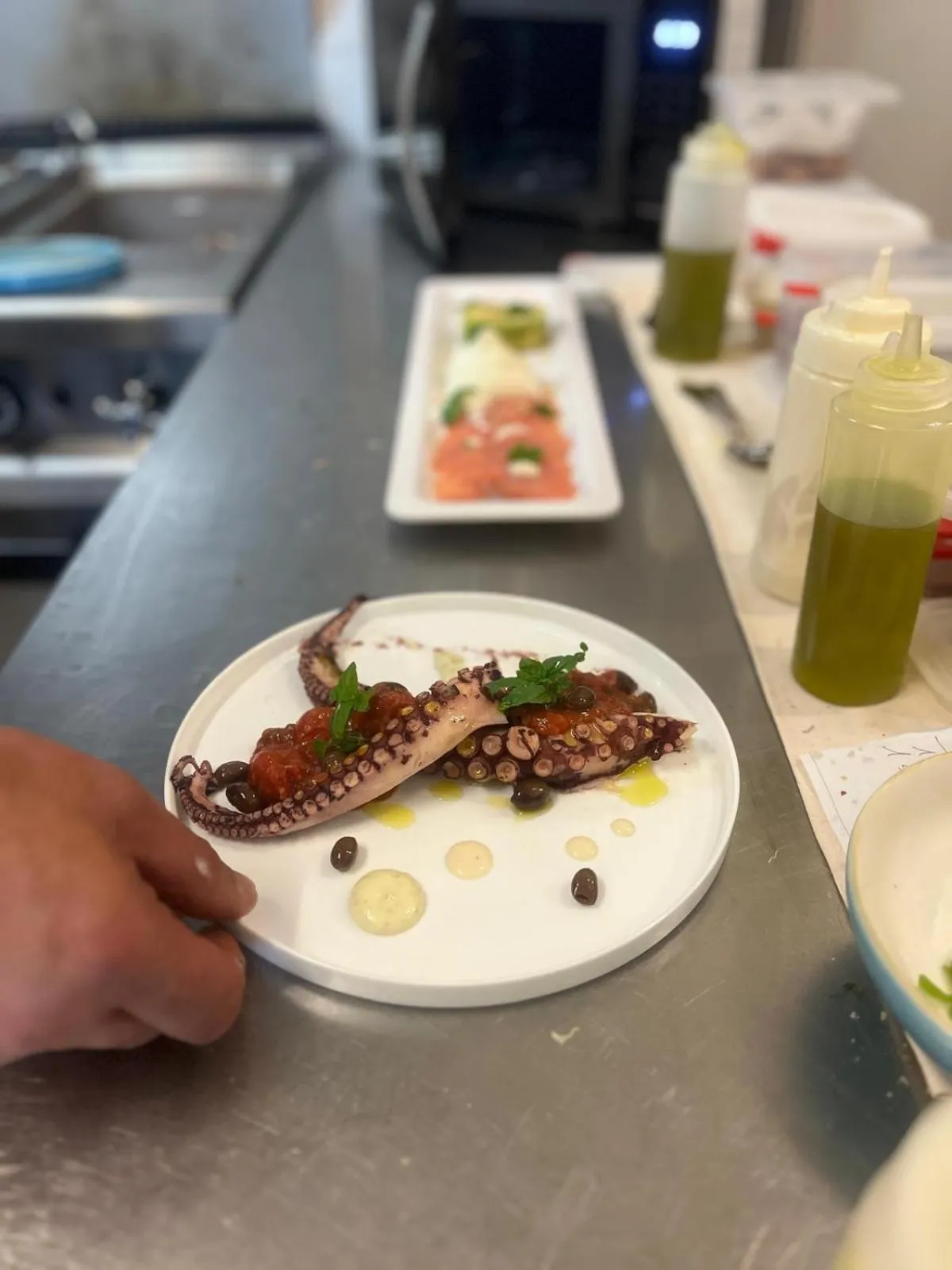 Restaurant/places to eat in Hotel Eden