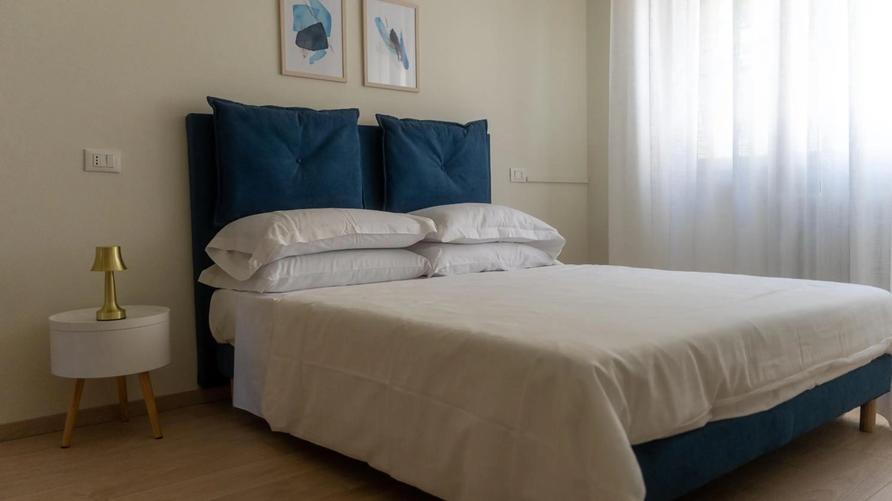 Decorative detail, Bed in Hotel Eden