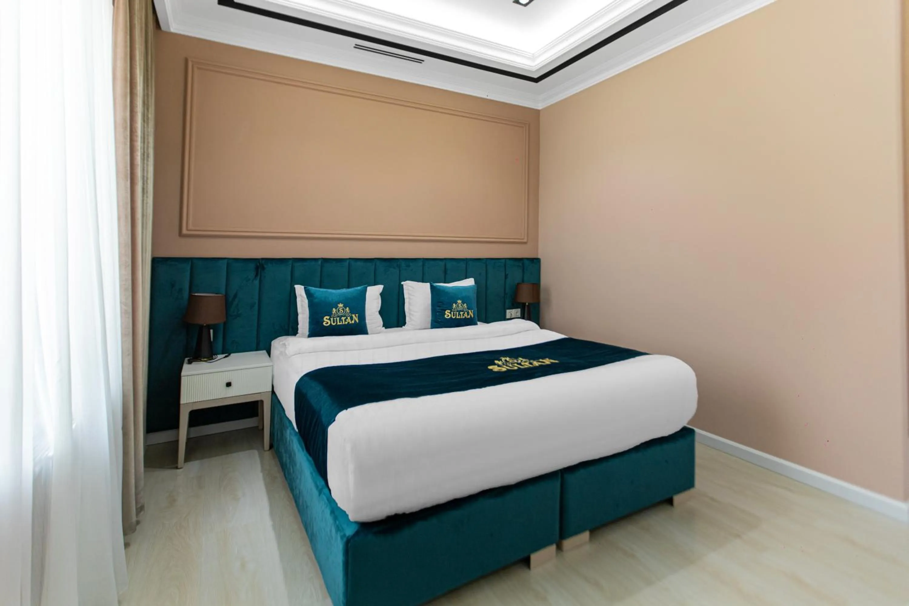 Bed in HOTEL SULTAN PALACE