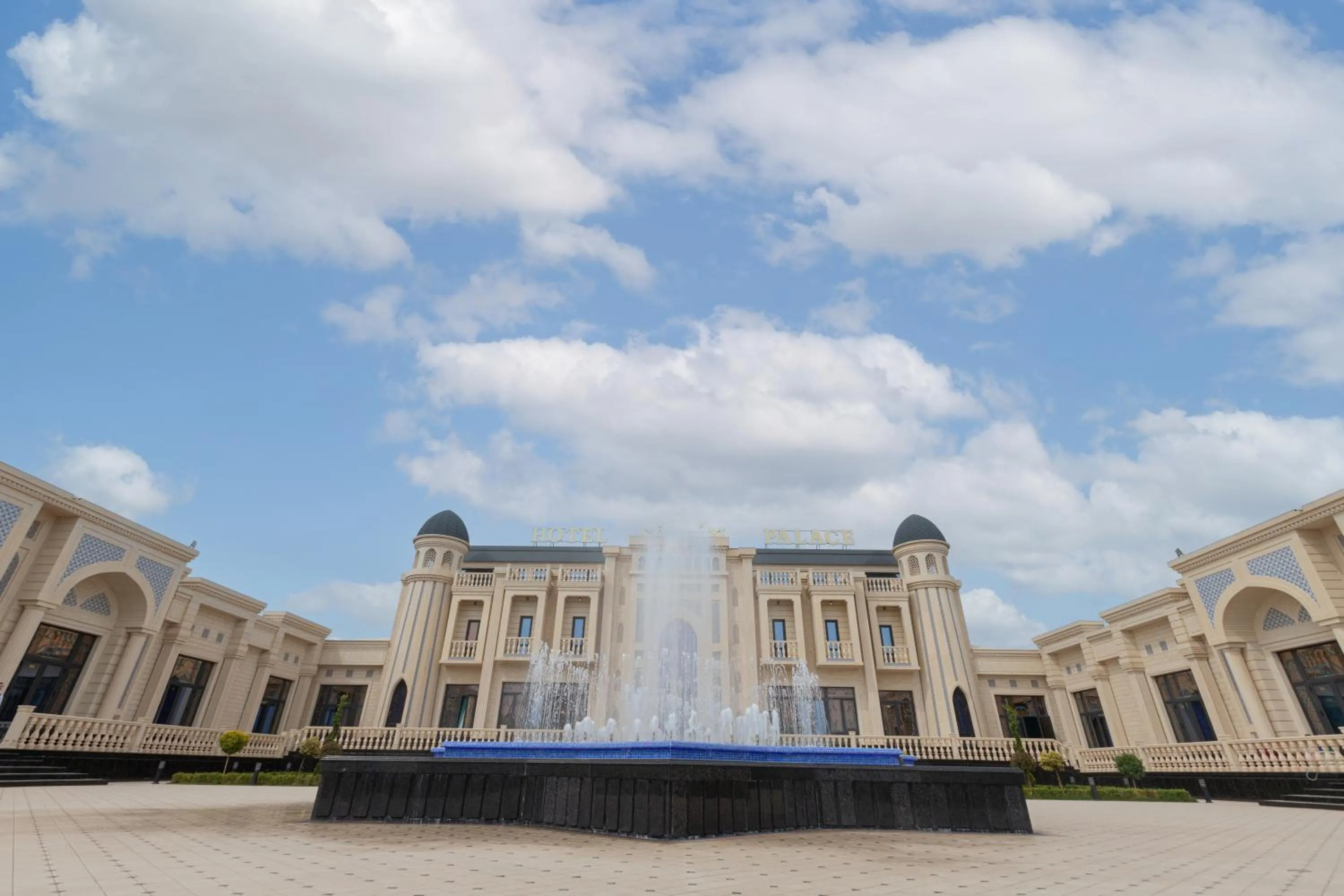 Property building in HOTEL SULTAN PALACE