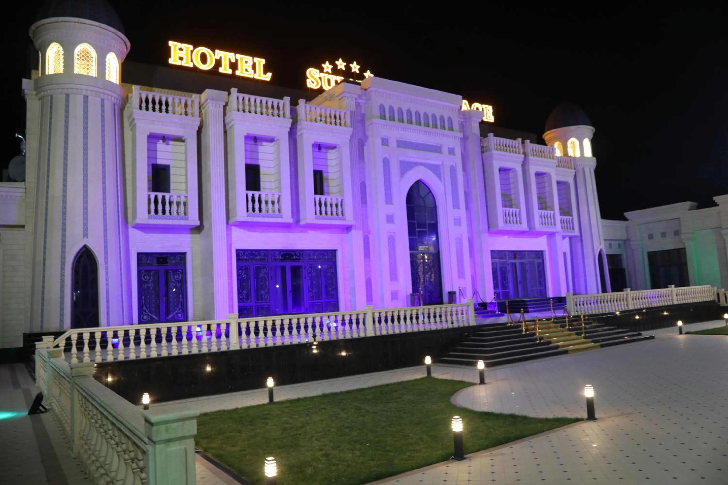 Property building in HOTEL SULTAN PALACE