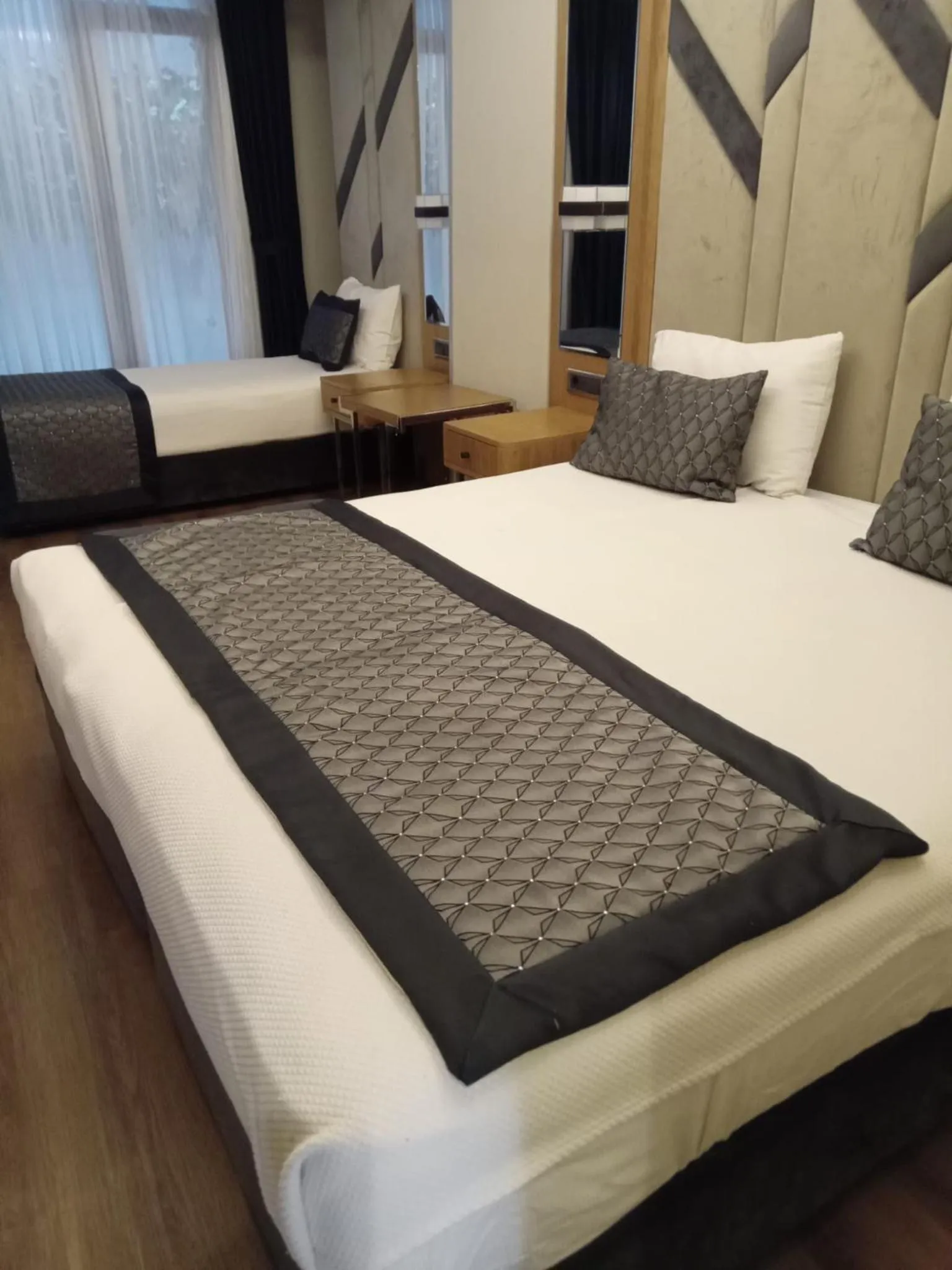 Bed in Sultanahmet Newport Hotel