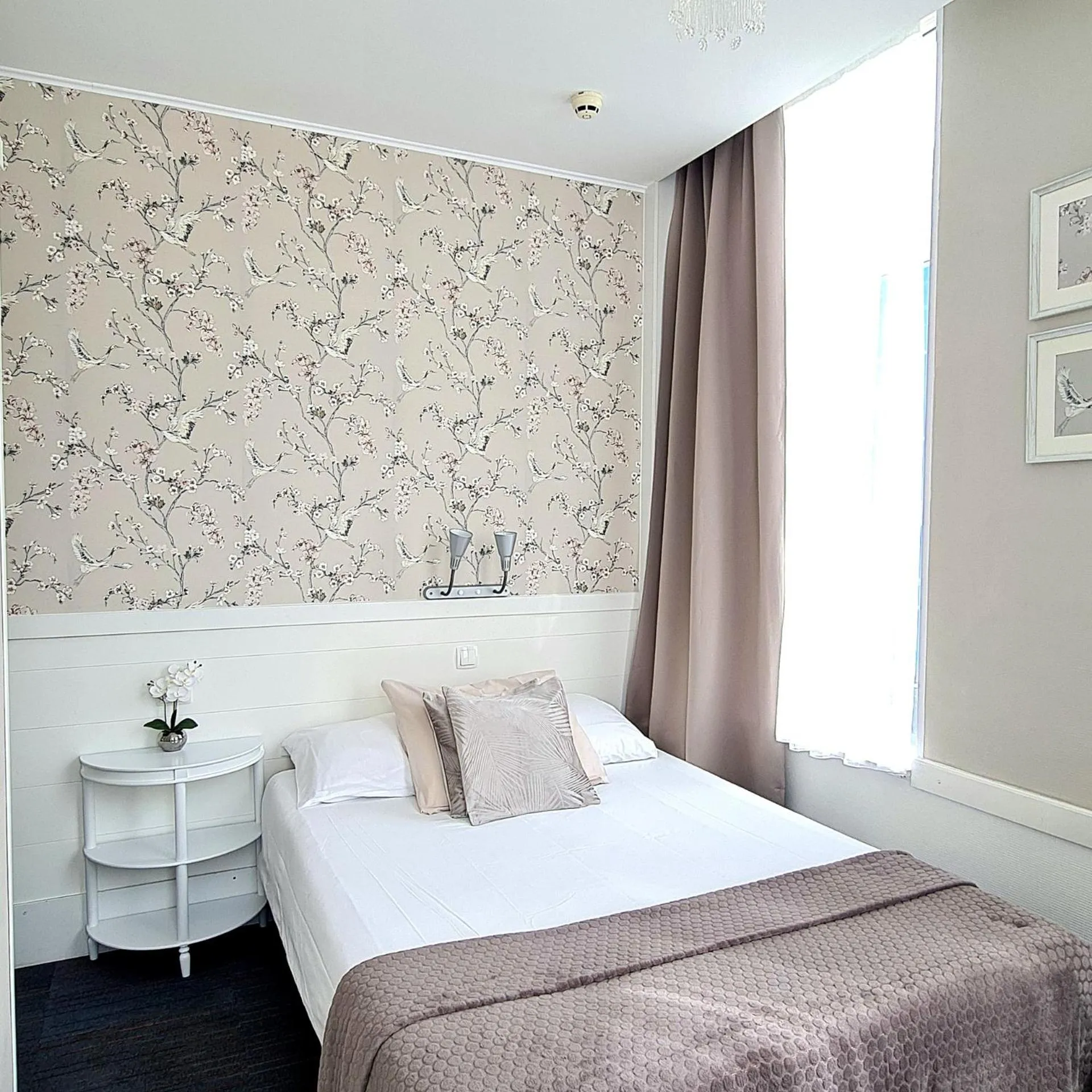 Bed in Hotel 't Witte Huys Scheveningen