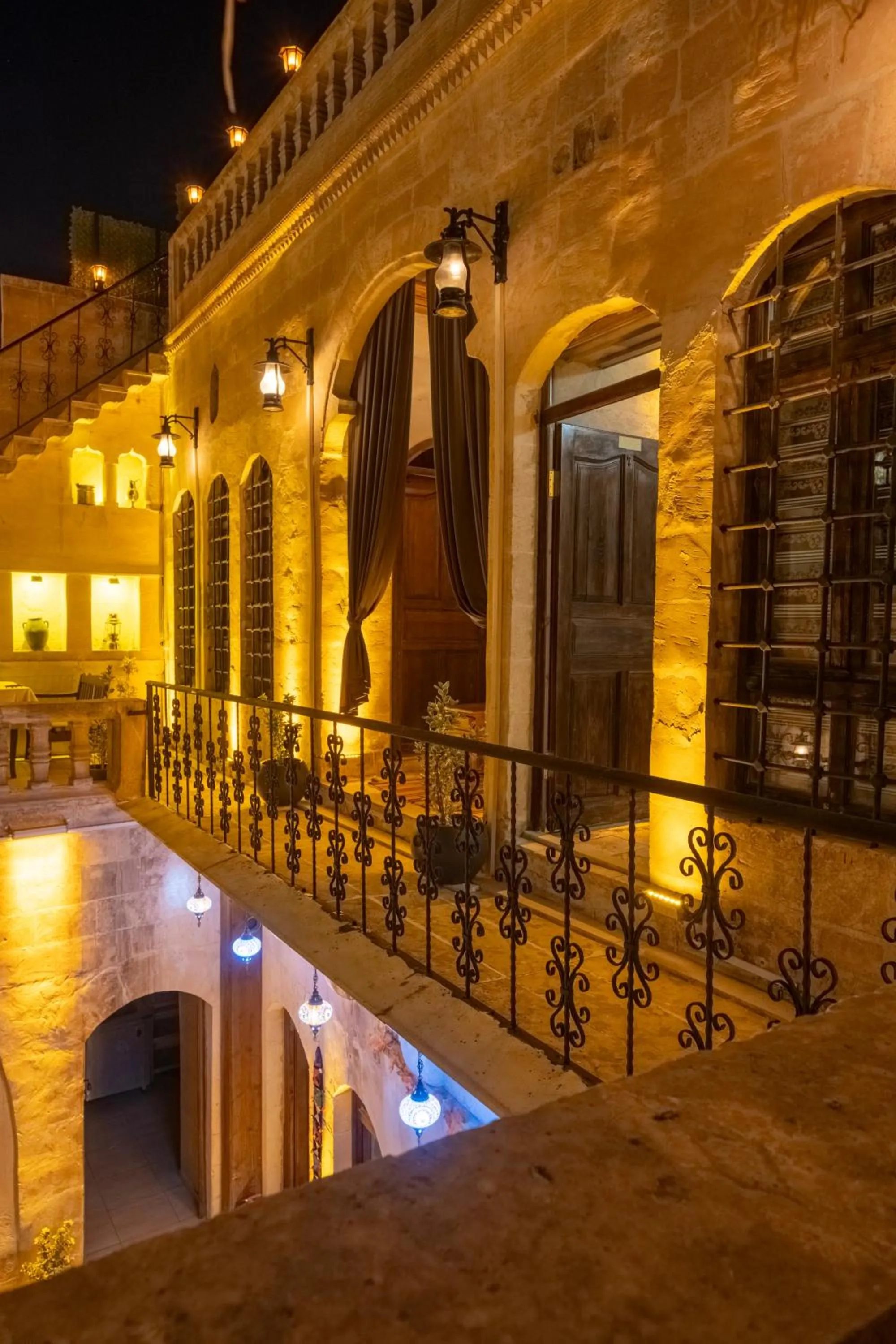 Property building in Turkmen Konagi