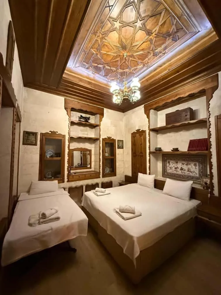 Property building, Bed in Turkmen Konagi