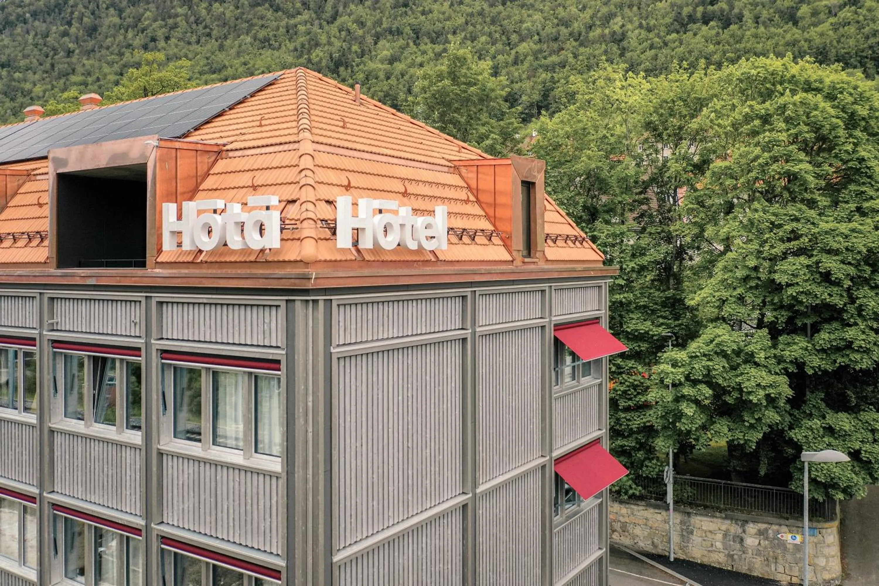 Property building in Hota Hotel Saint-Imier