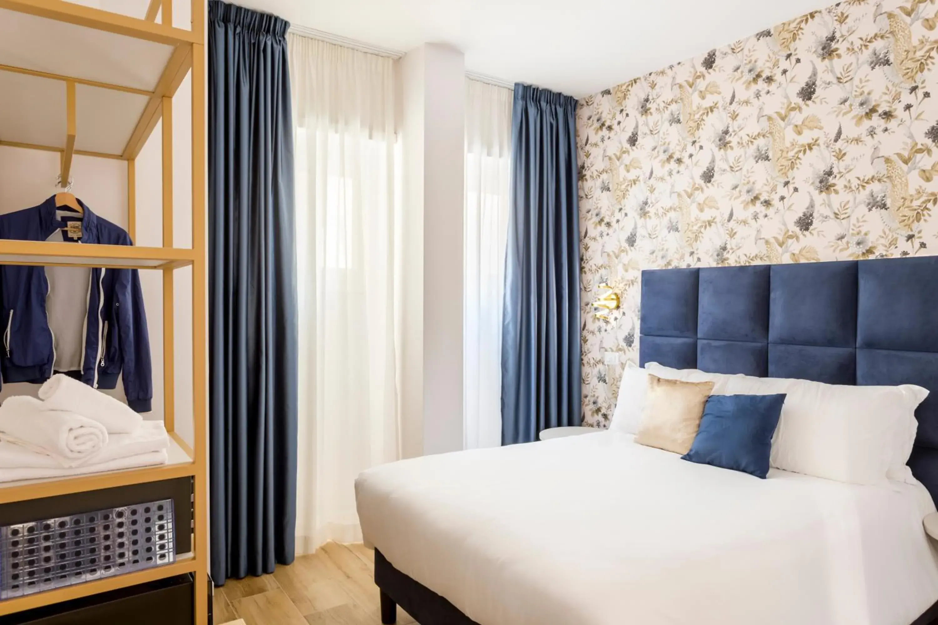 Budget Double Room in Romi Suite Budget Double Room in Romi Suite