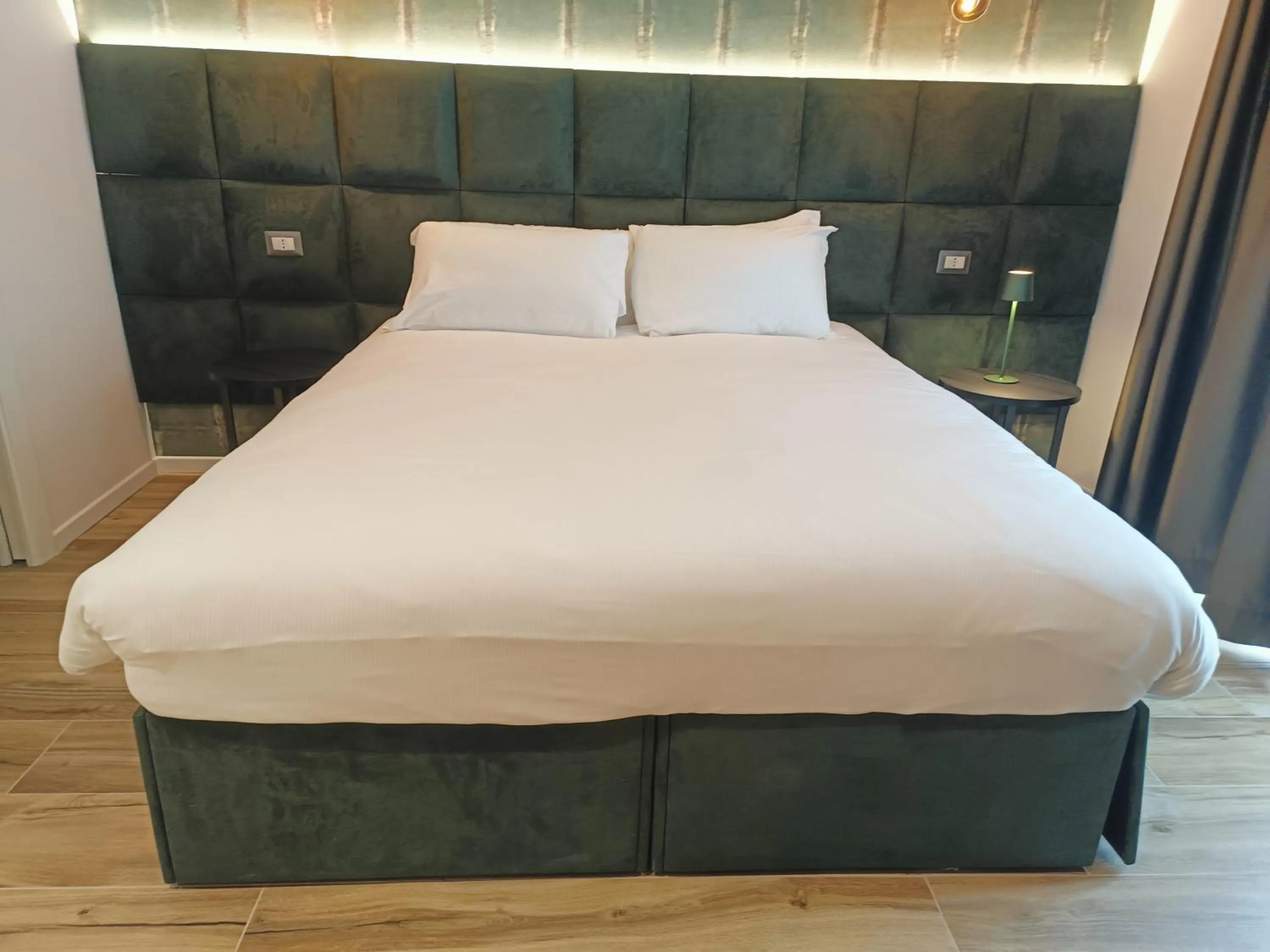 Bed in Romi Suite