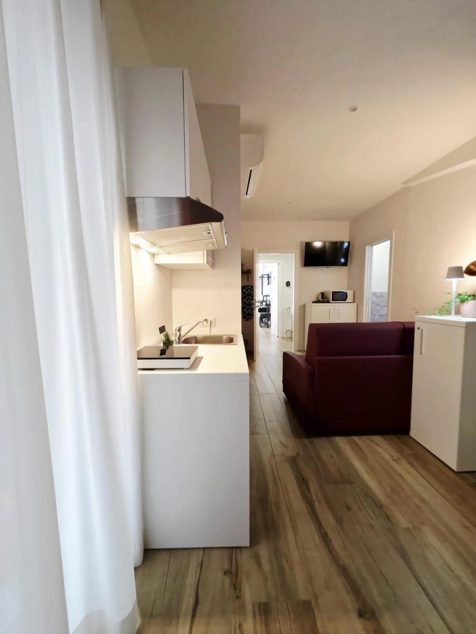 minibar in Romi Suite