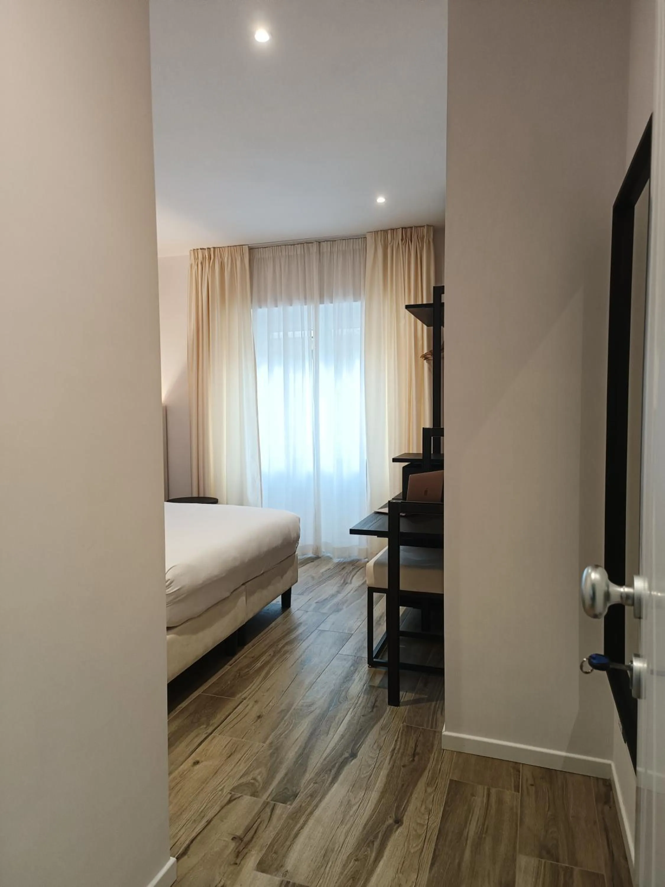 TV and multimedia, Bed in Romi Suite