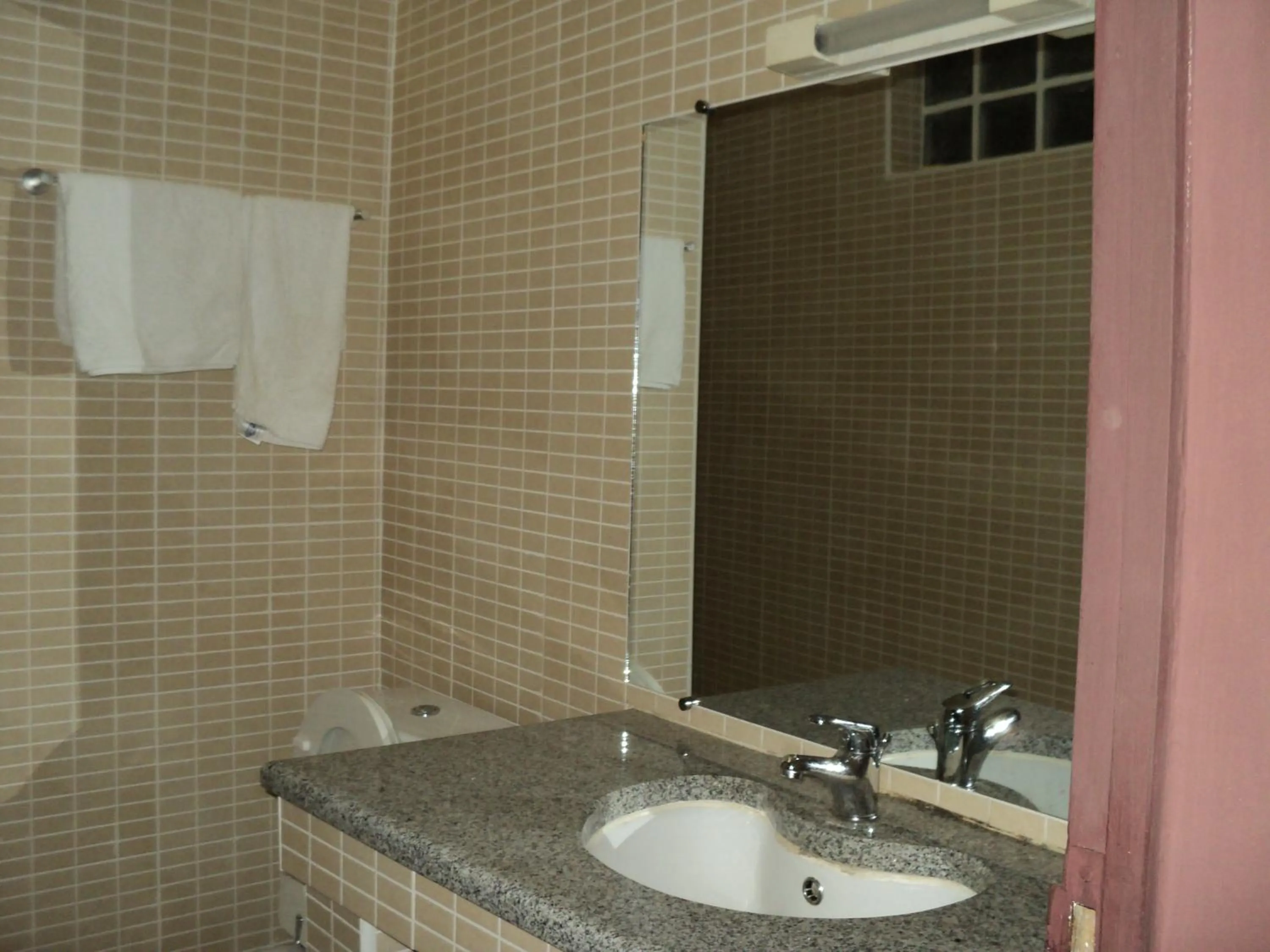 Bathroom in Hotel Joffre