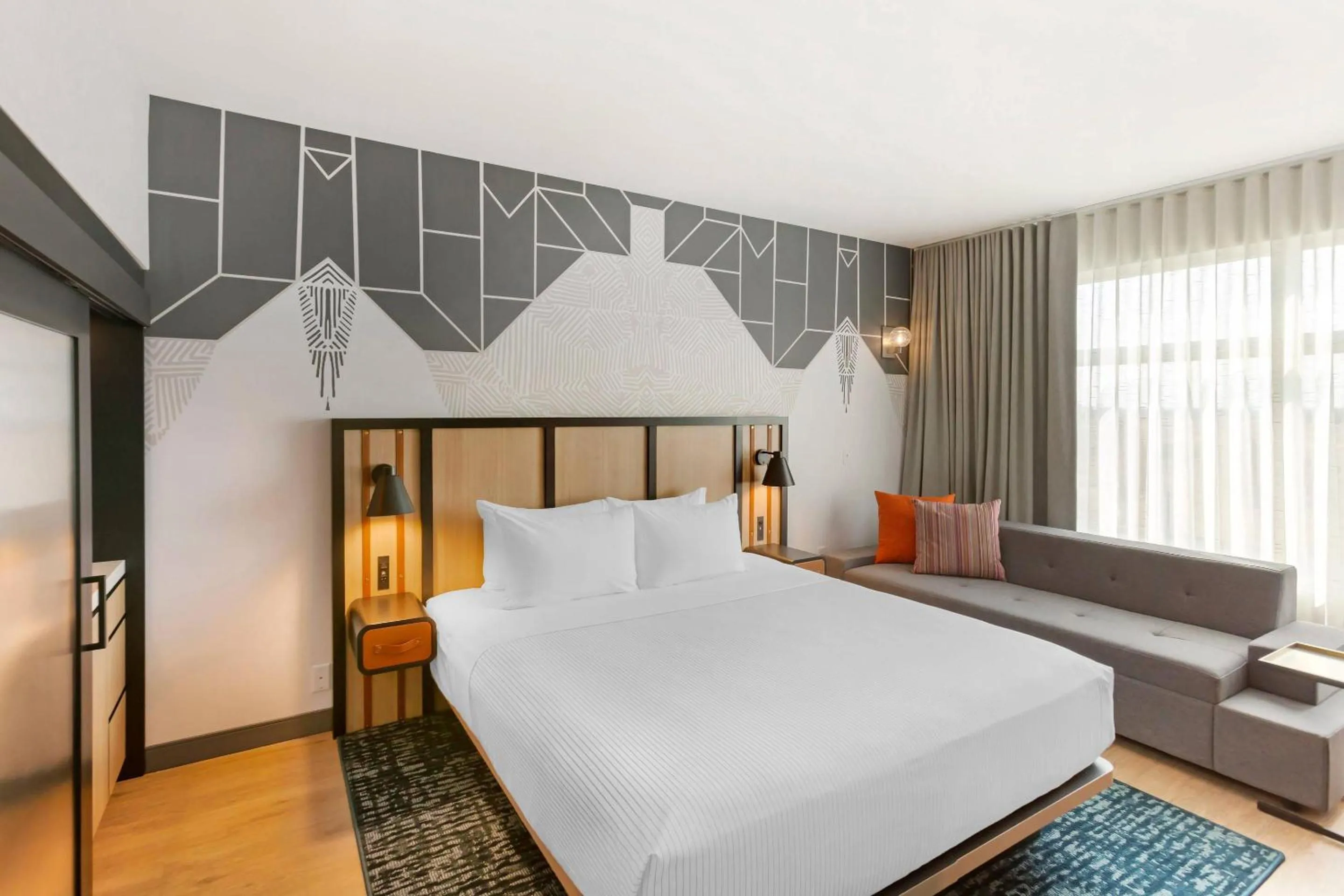 Bedroom, Bed in Cambria Hotel Spokane Airport