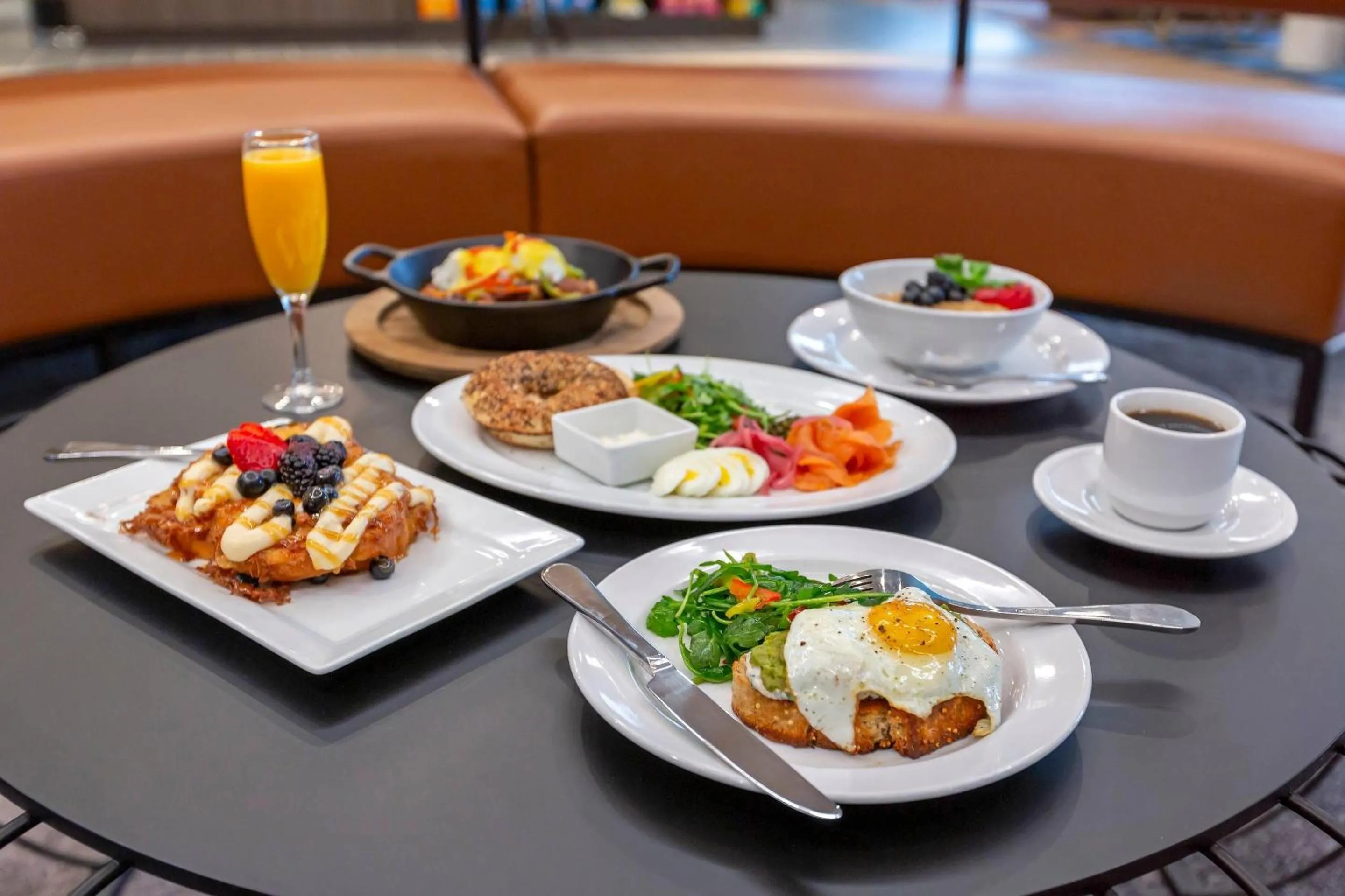 Restaurant/places to eat in Cambria Hotel Spokane Airport