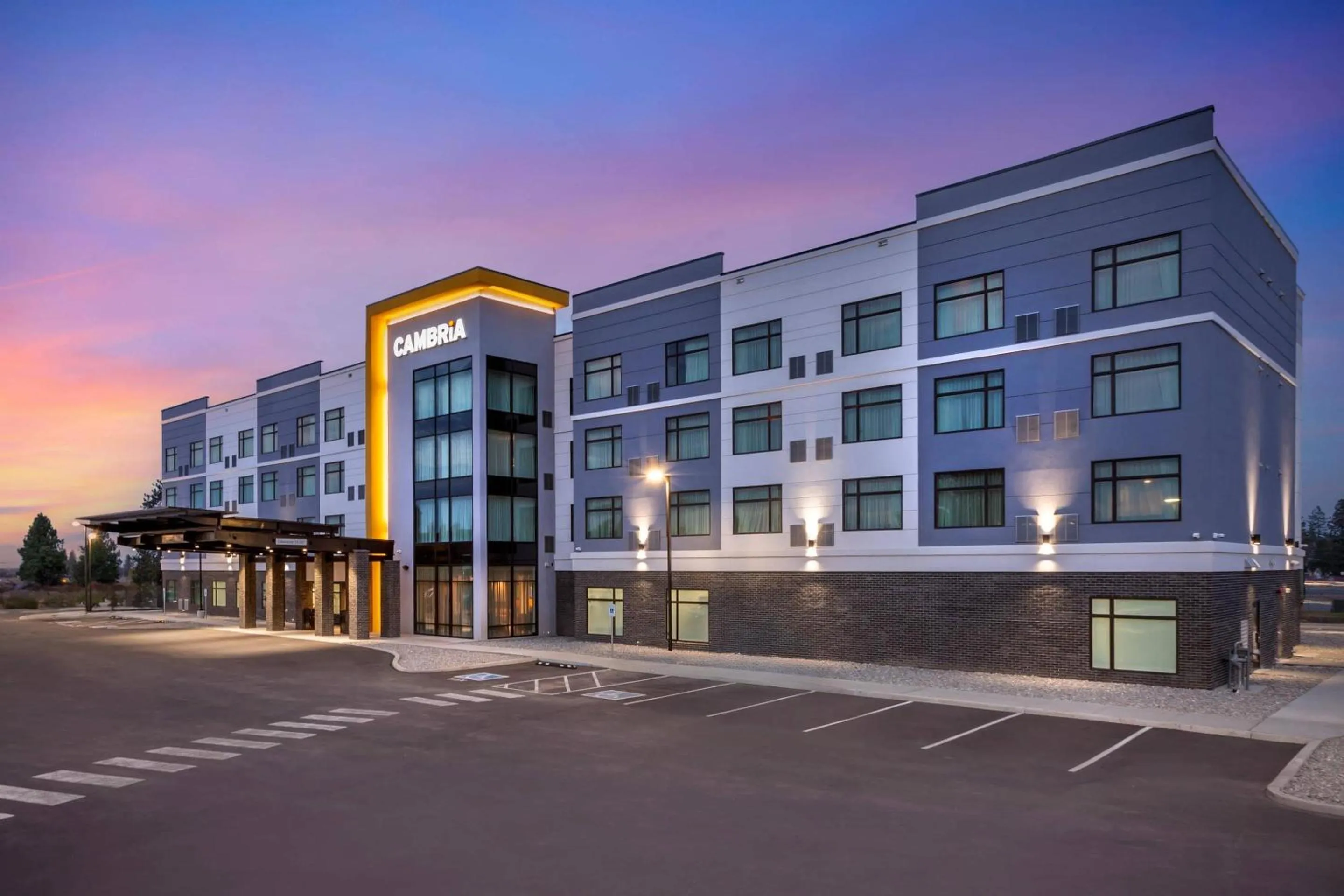 Property building in Cambria Hotel Spokane Airport