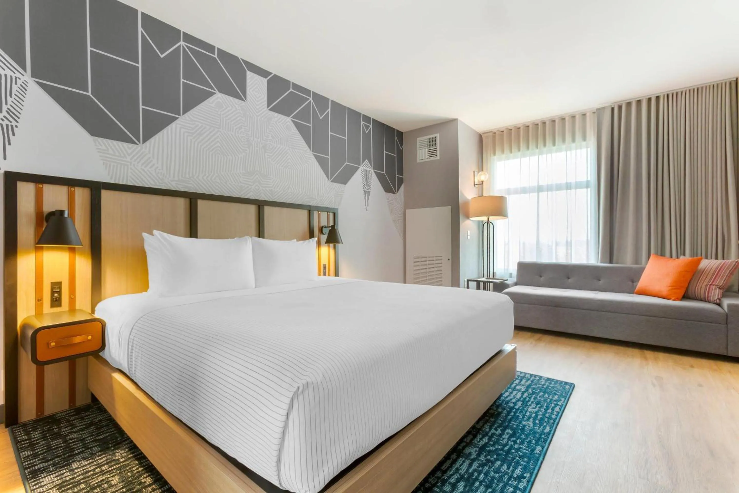 Bedroom, Bed in Cambria Hotel Spokane Airport