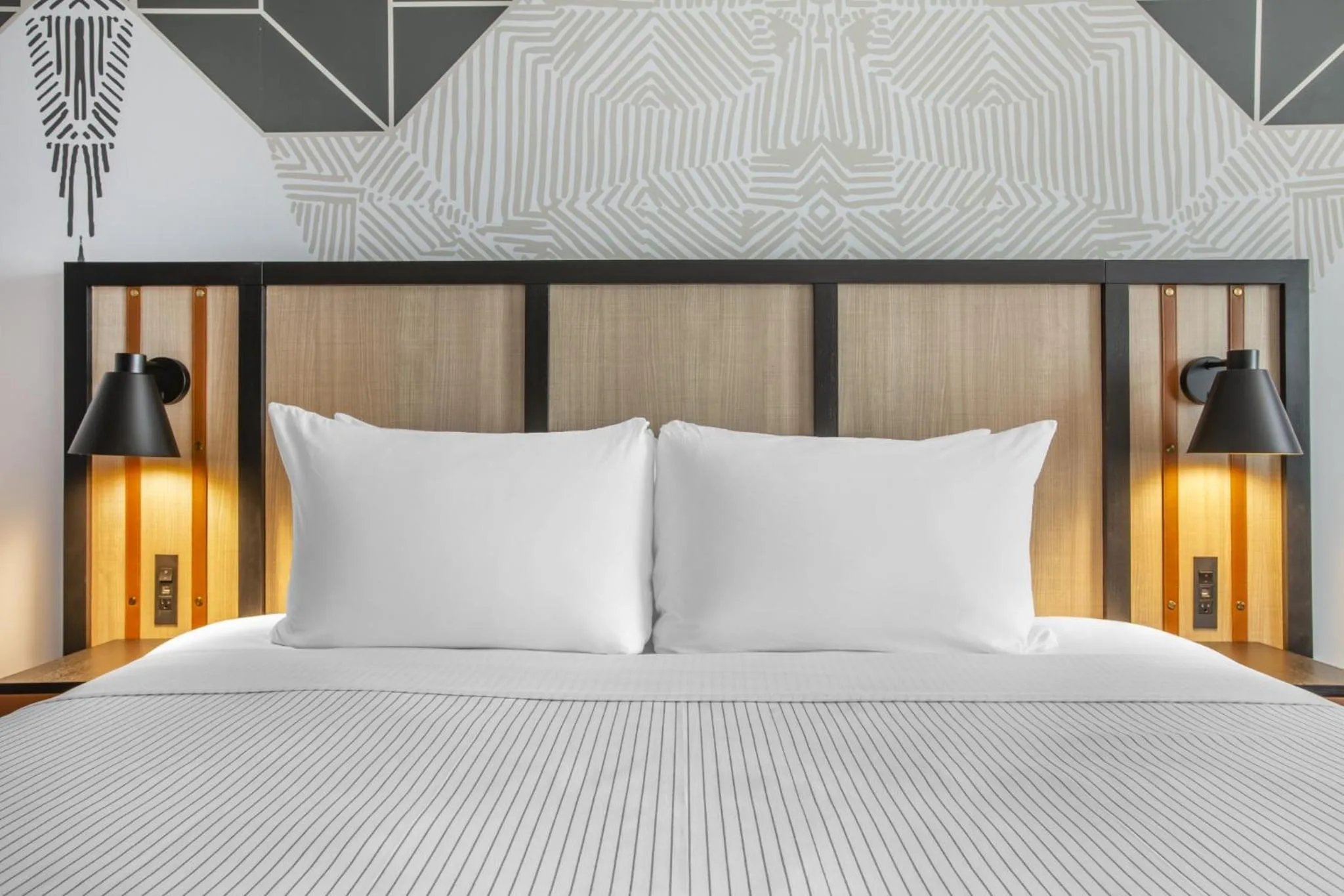 Bedroom, Bed in Cambria Hotel Spokane Airport