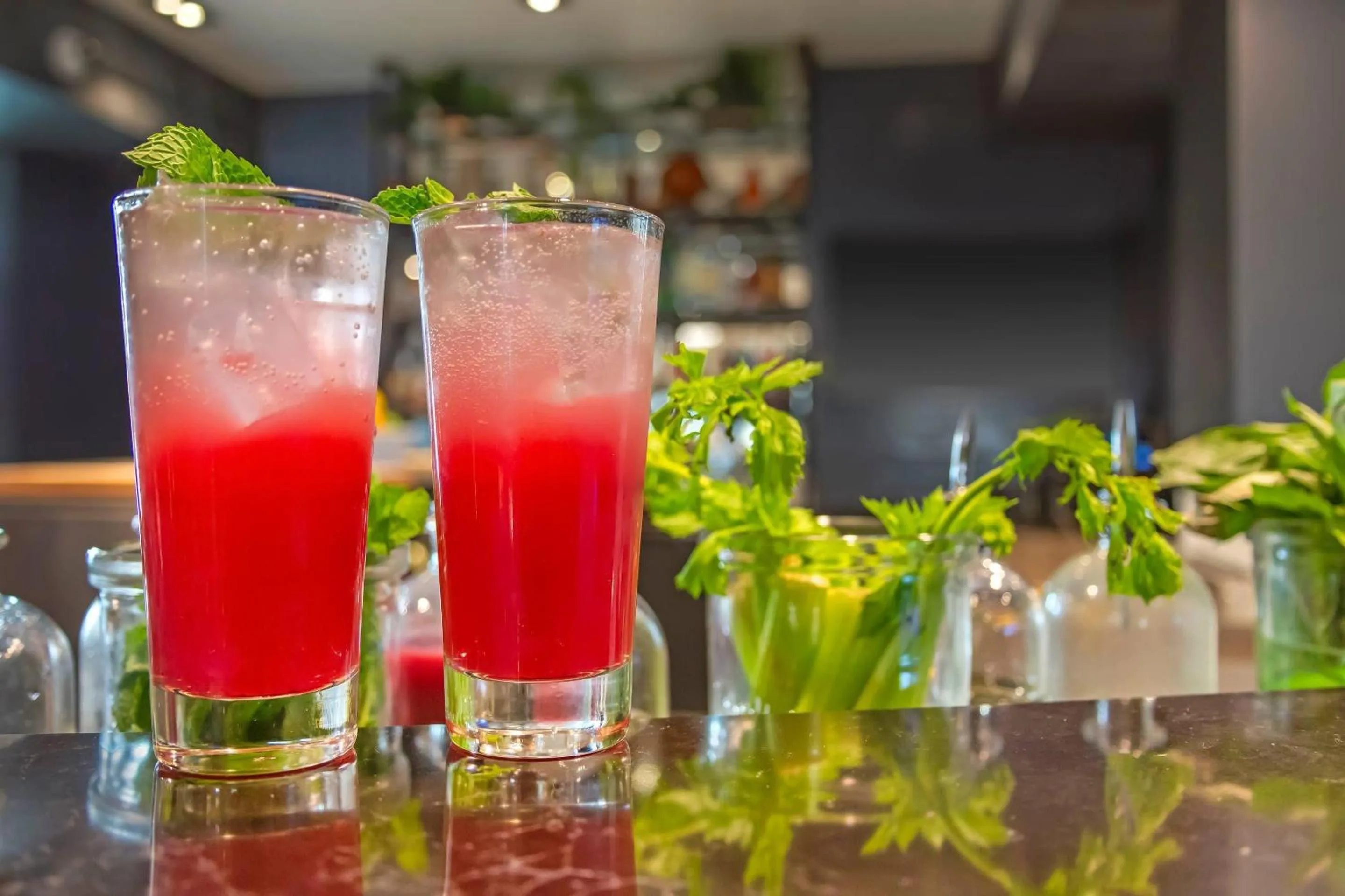 Lounge or bar in Cambria Hotel Spokane Airport