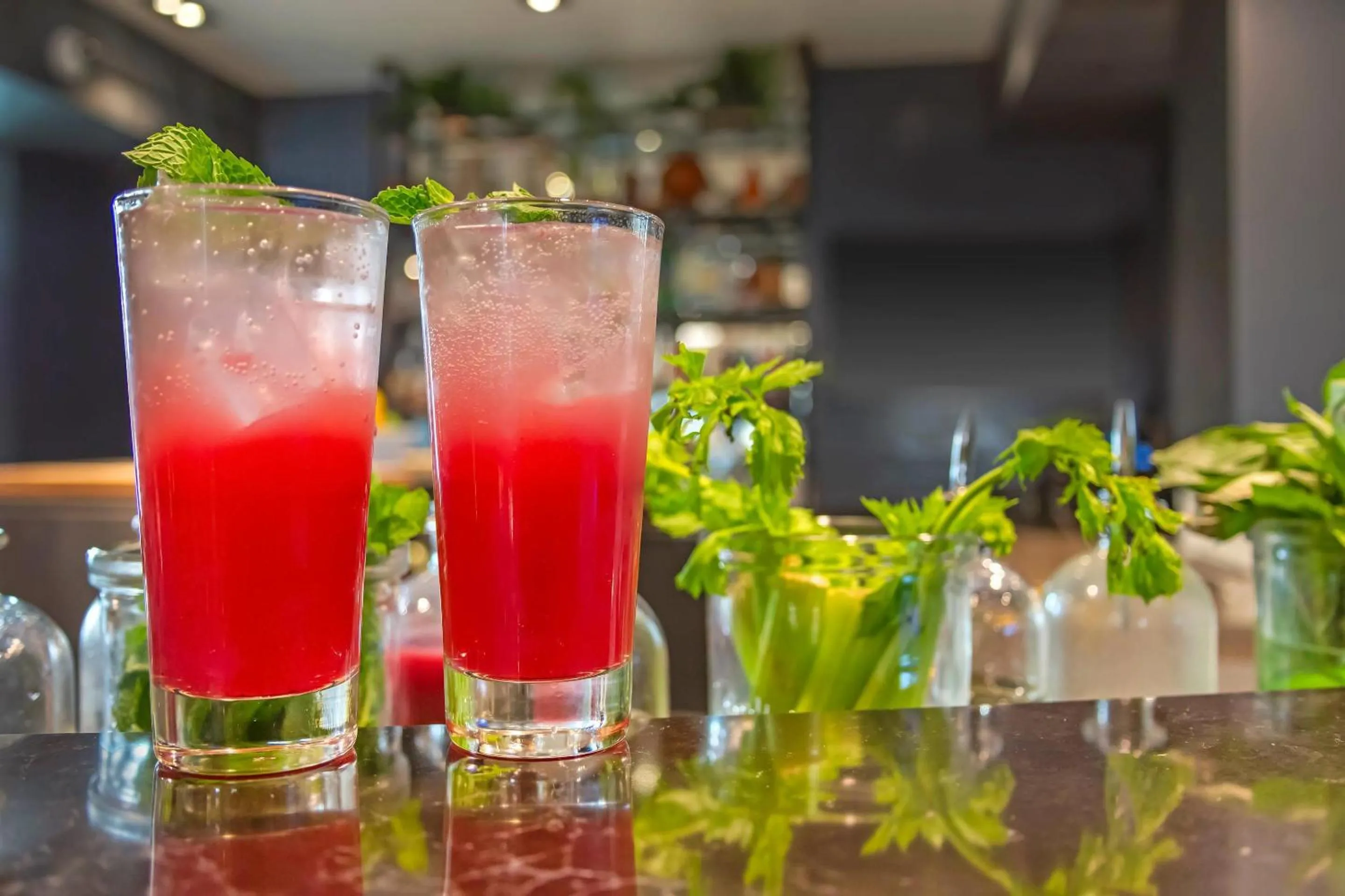 Lounge or bar in Cambria Hotel Spokane Airport
