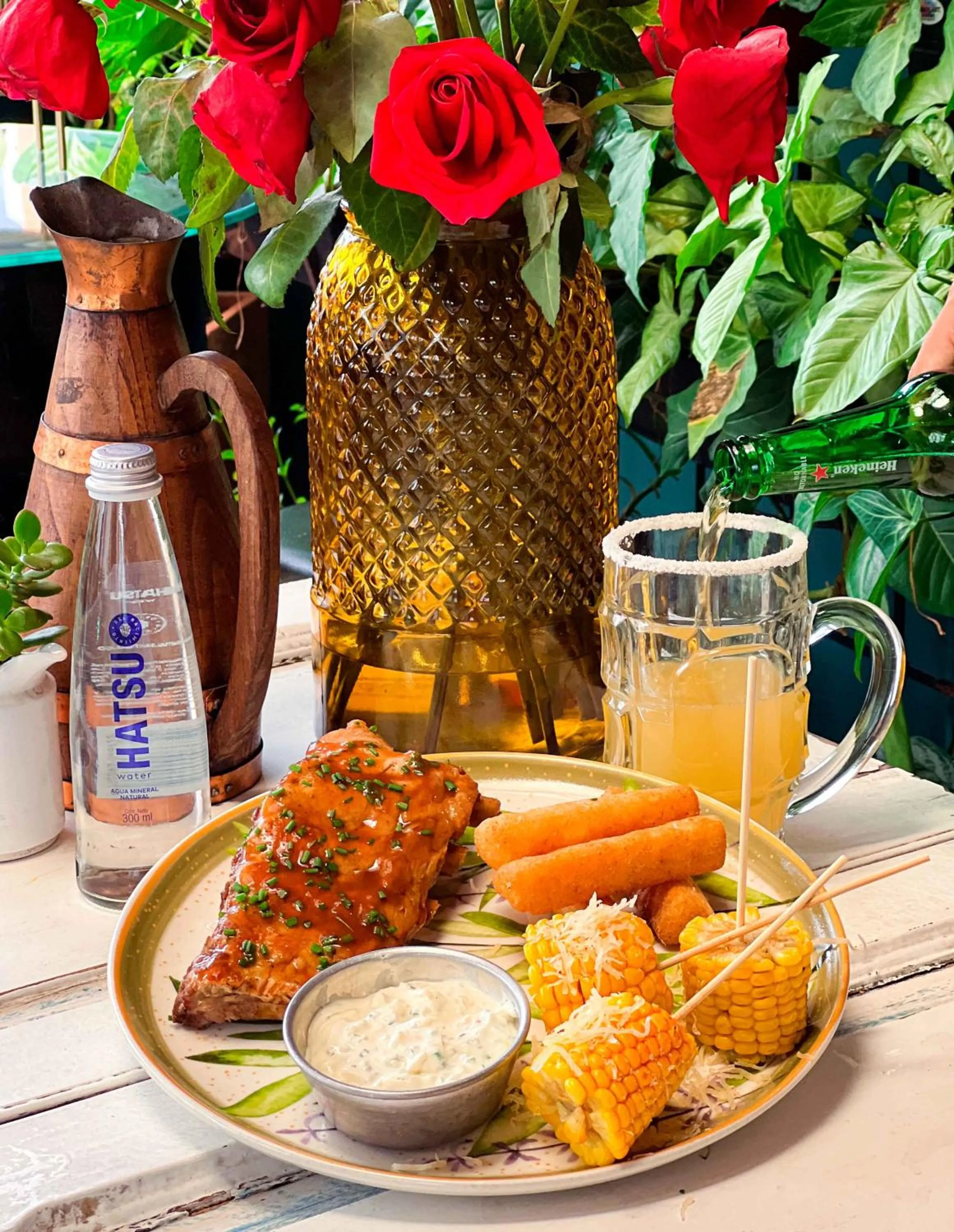 Restaurant/places to eat in Hotel Galeria Medellin