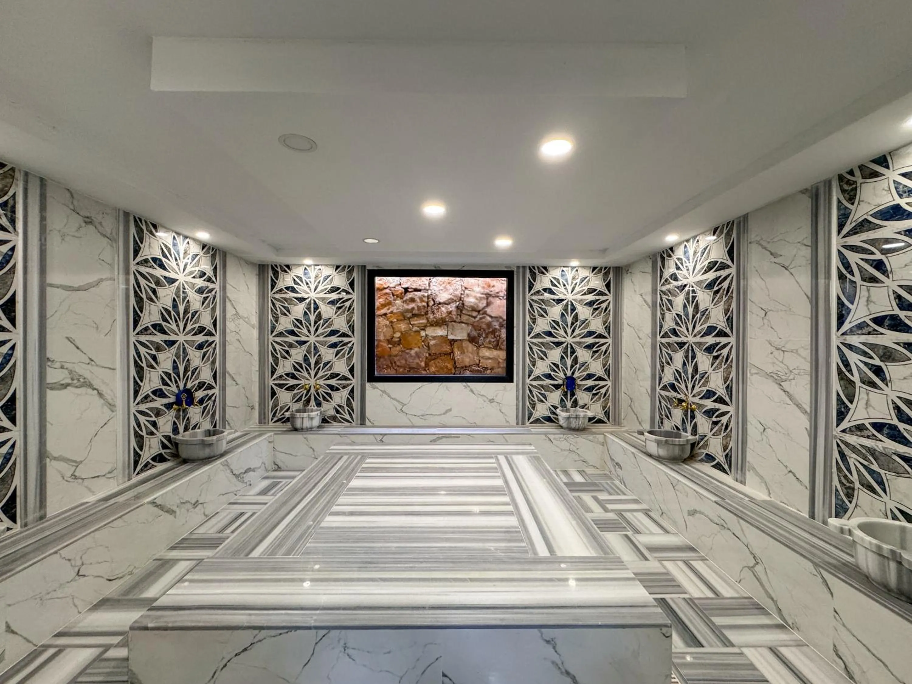 Public Bath in Çelik Thermal & Spa