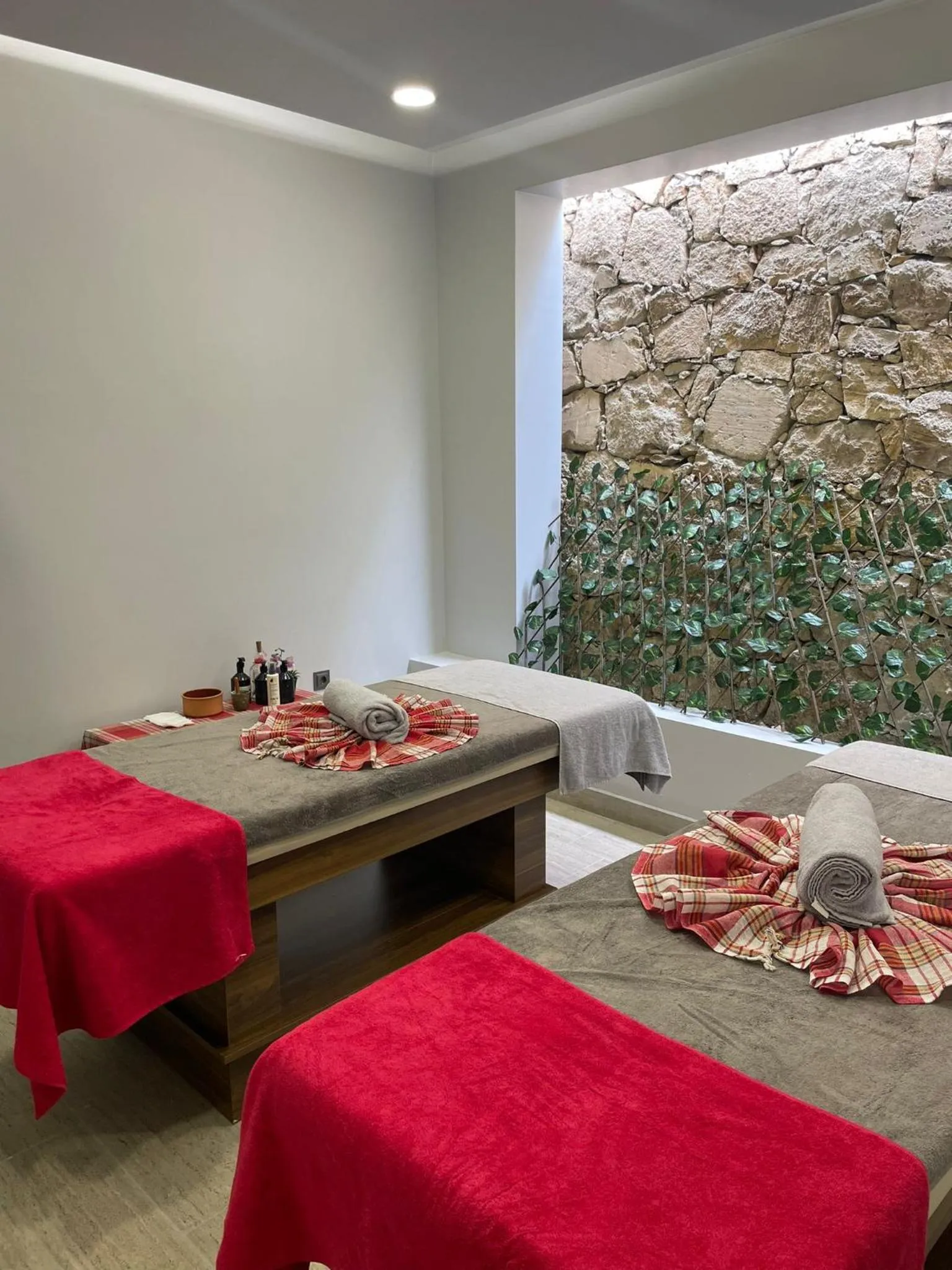 Spa and wellness centre/facilities, Bed in Çelik Thermal & Spa