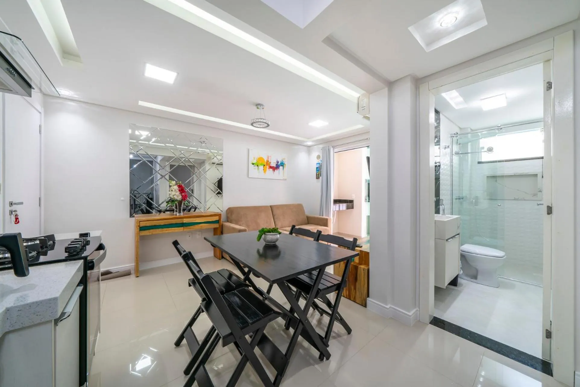 Dining area in Bombinhas Summer Beach APT 333