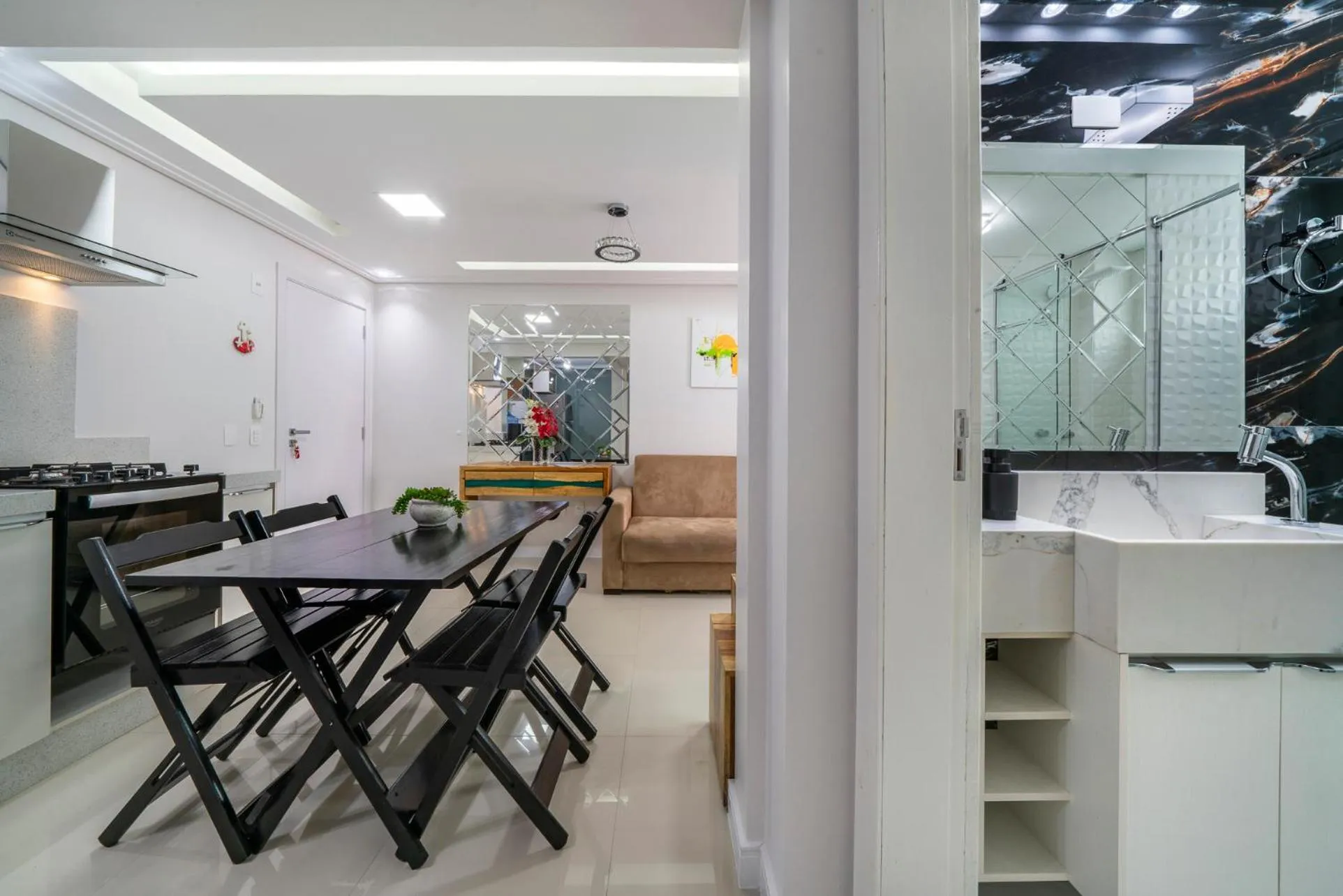 Dining area in Bombinhas Summer Beach APT 333