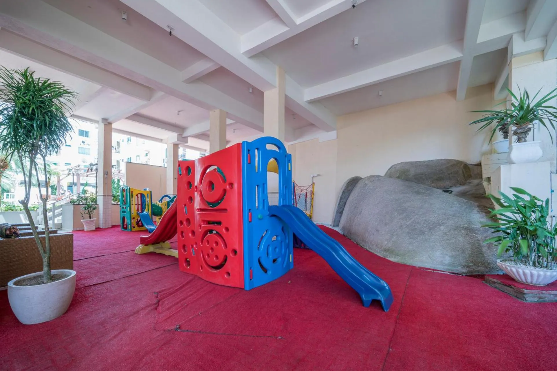 Children play ground in Bombinhas Summer Beach APT 333
