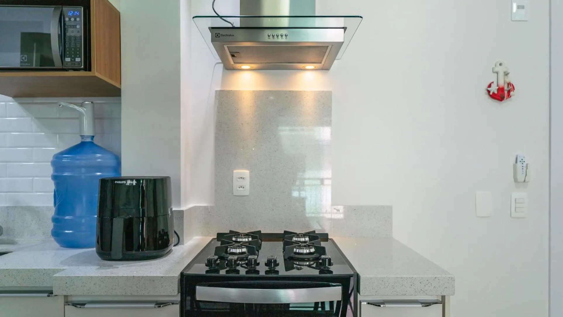 stove in Bombinhas Summer Beach APT 333