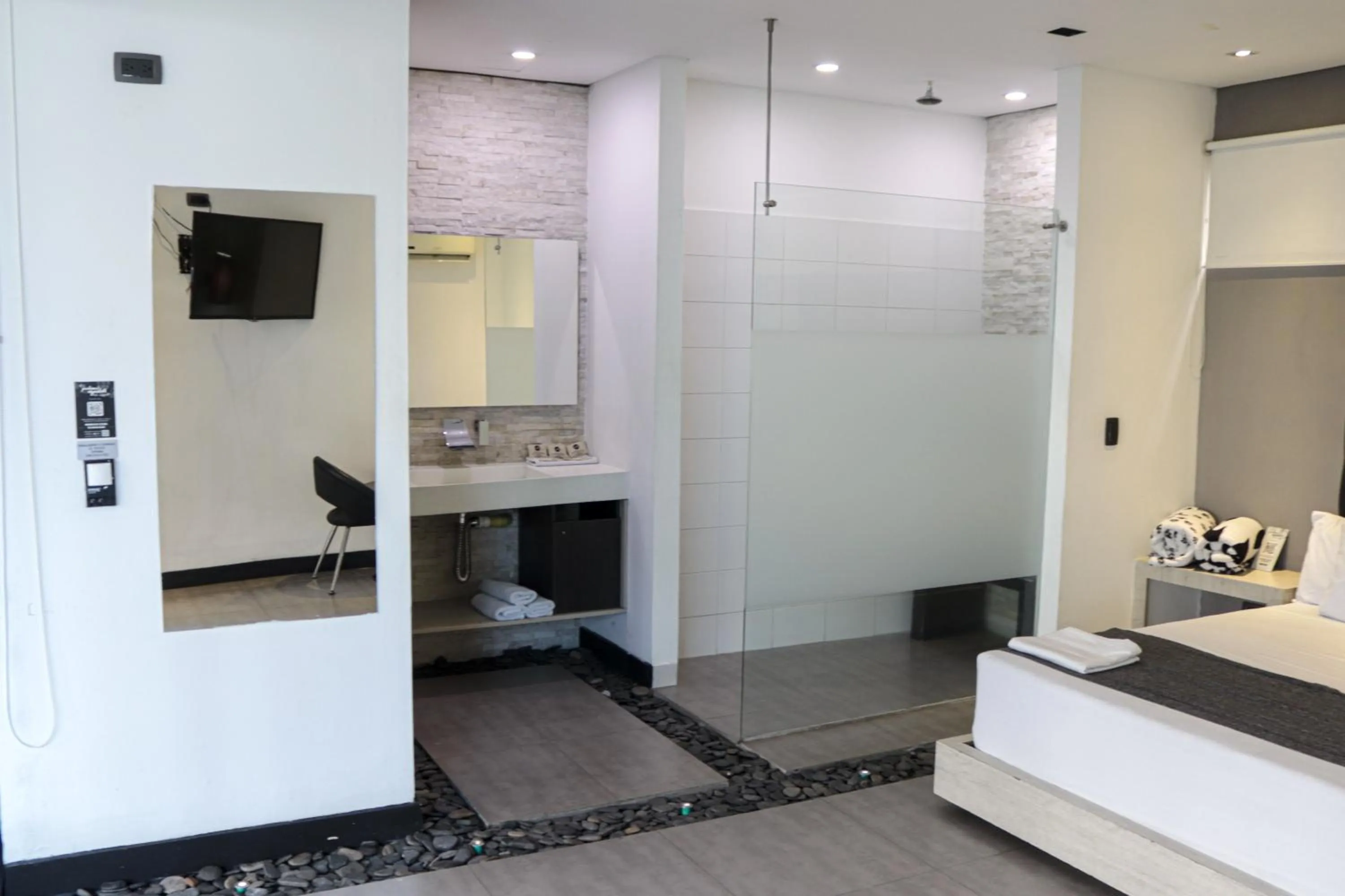 Toilet in Hotel 47 Medellin Center