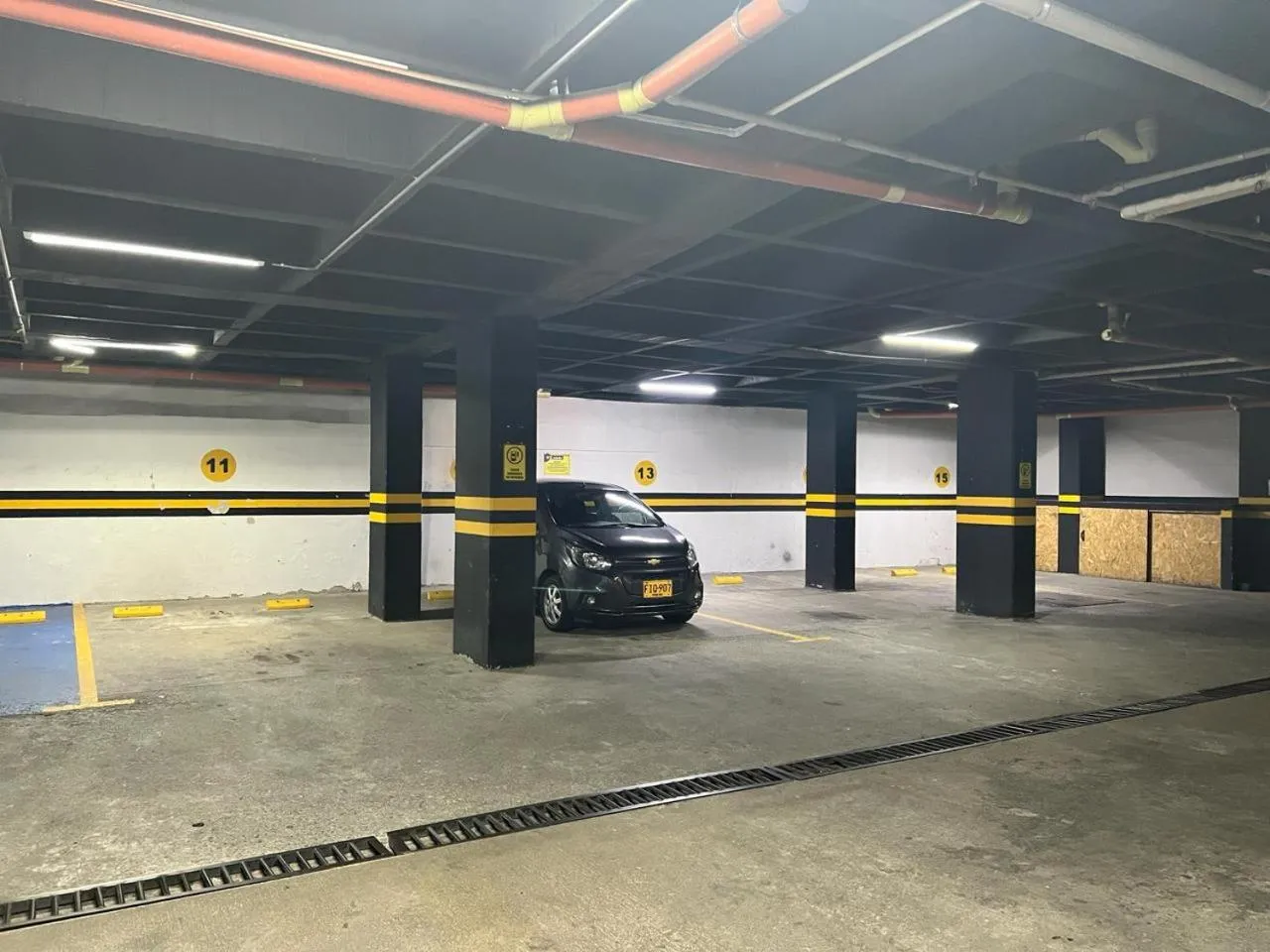Parking in Hotel 47 Medellin Center