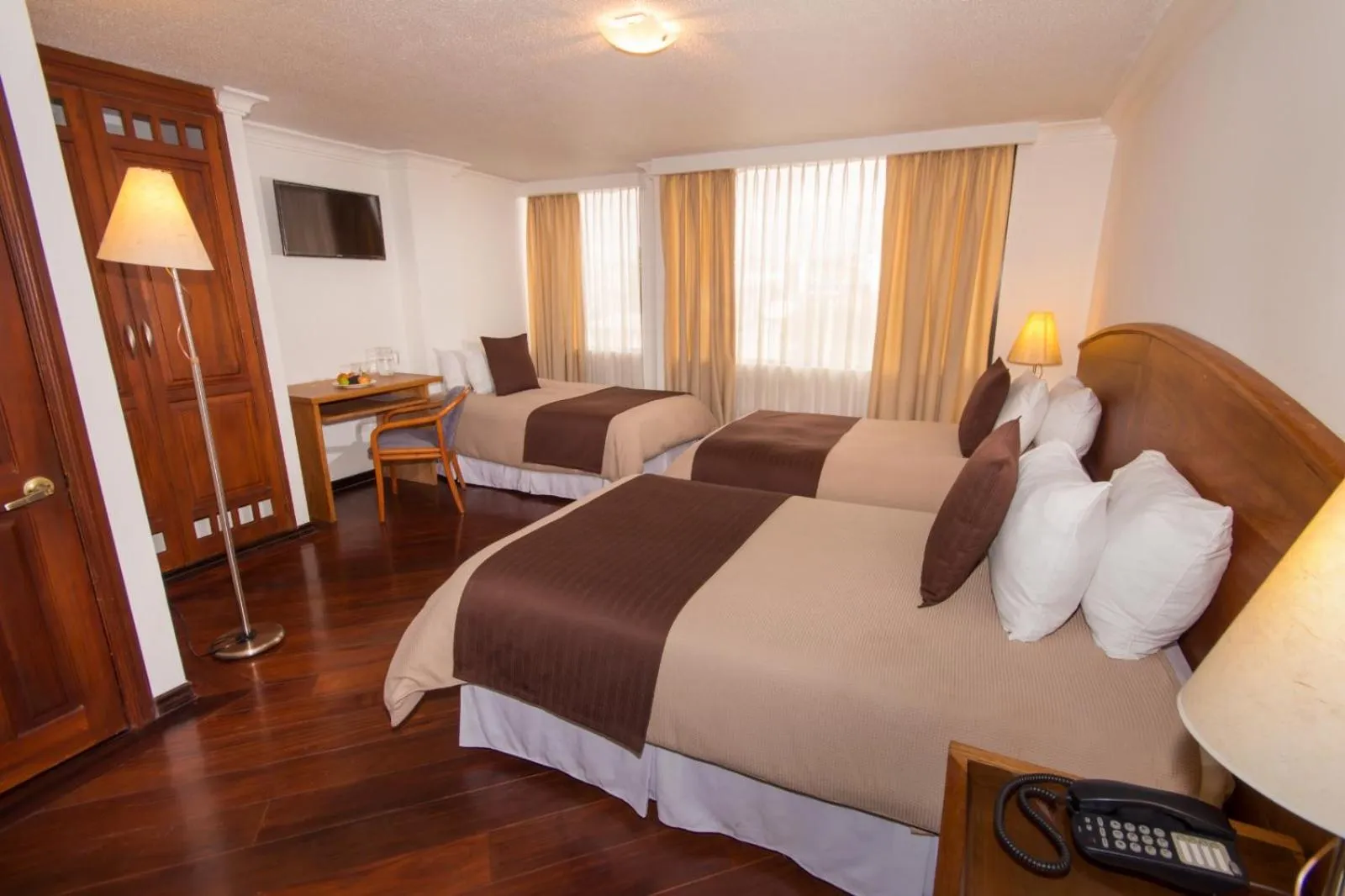 Bedroom, Bed in Hotel Tourblanche