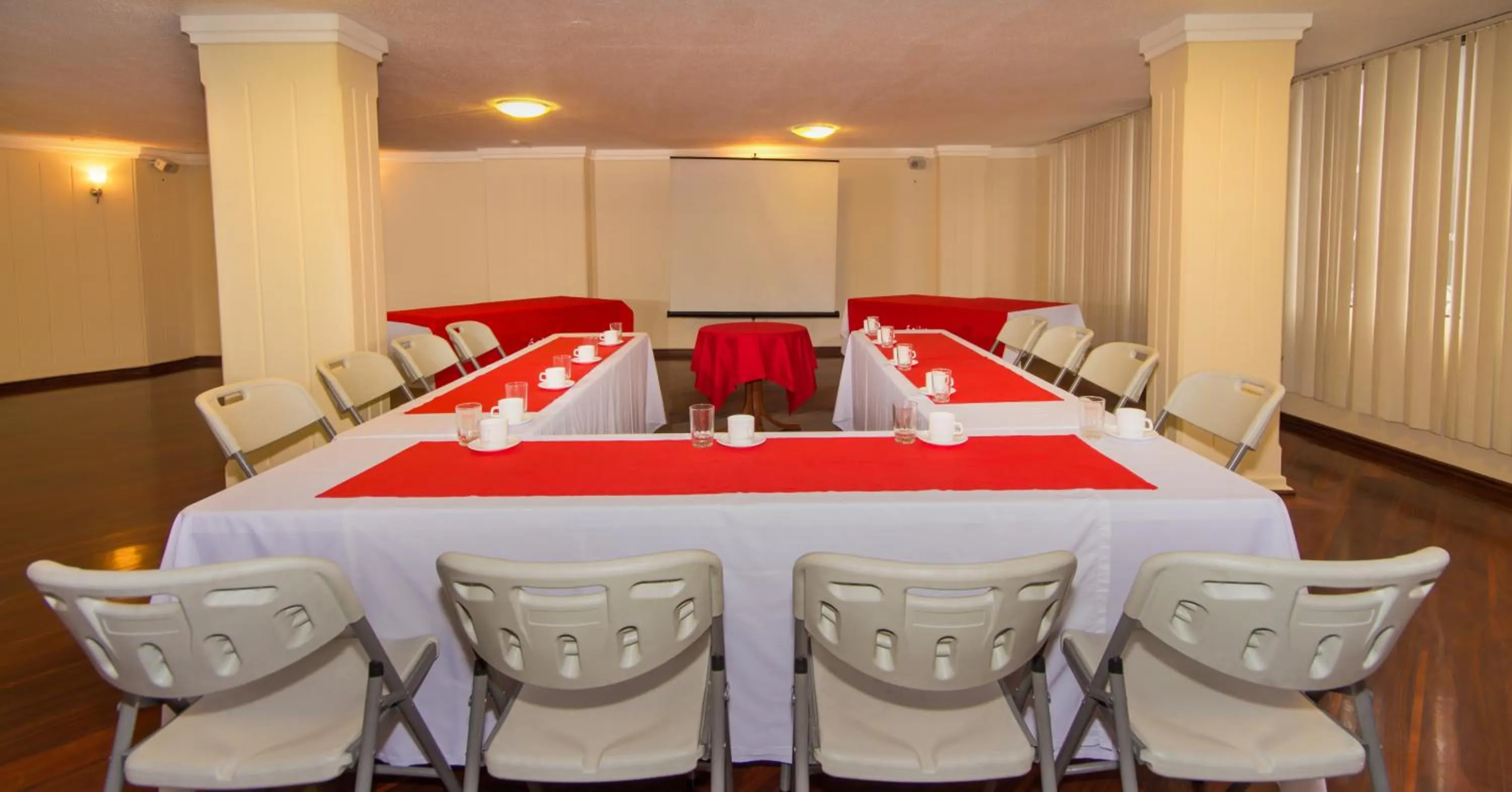Banquet/Function facilities in Hotel Tourblanche