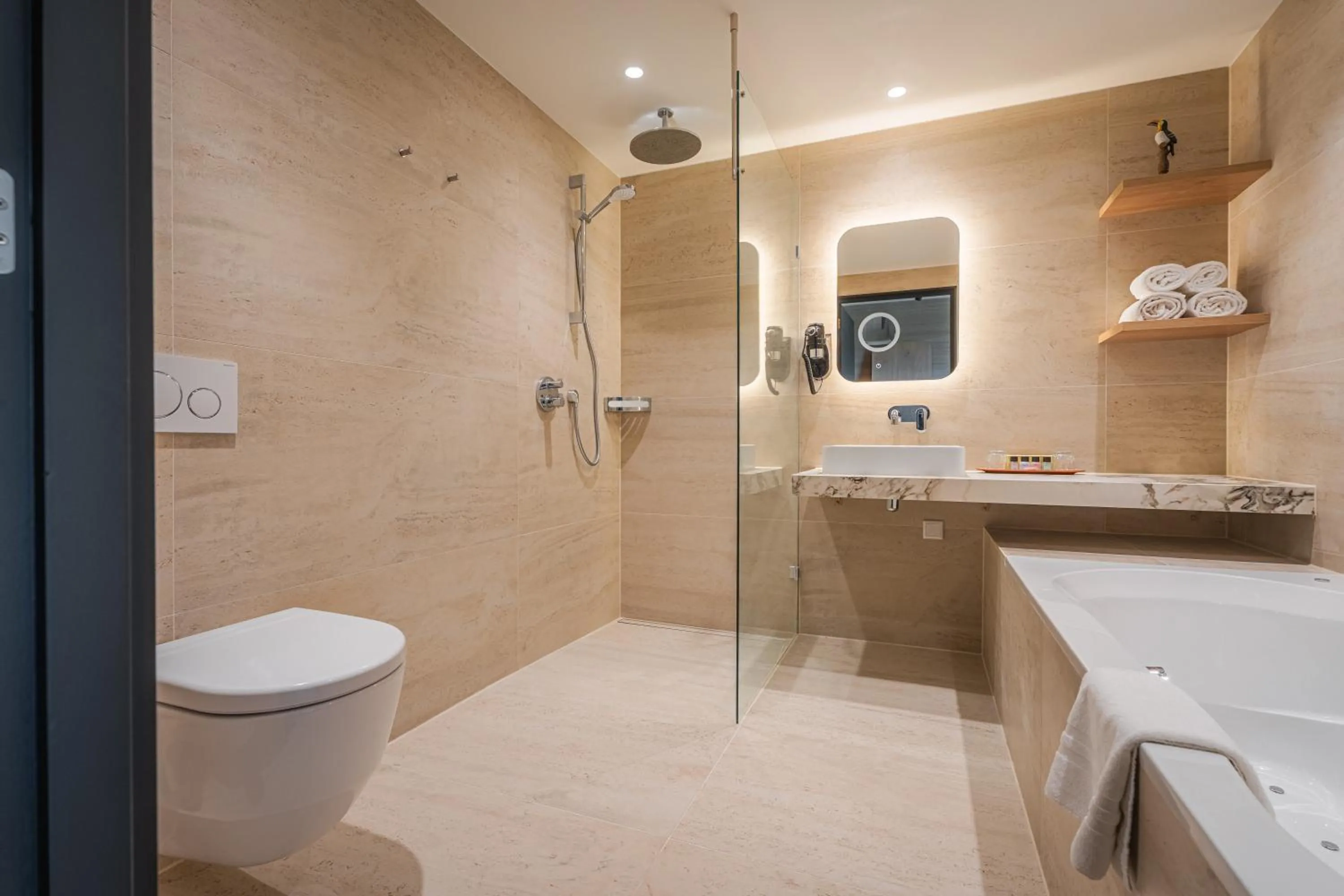 Shower in Van der Valk Hotel Emmen