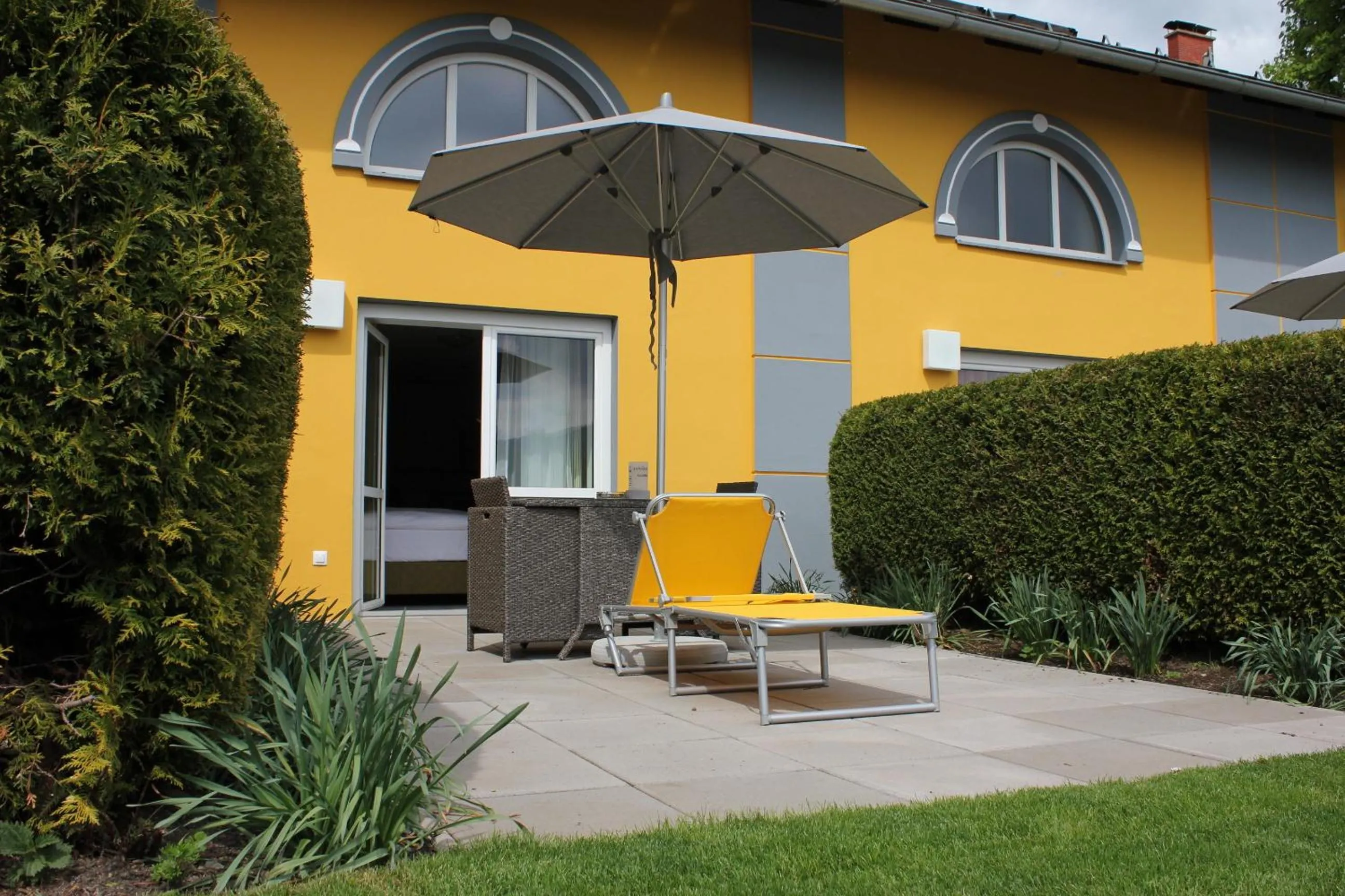 Facade/entrance in Gästehaus Karl August