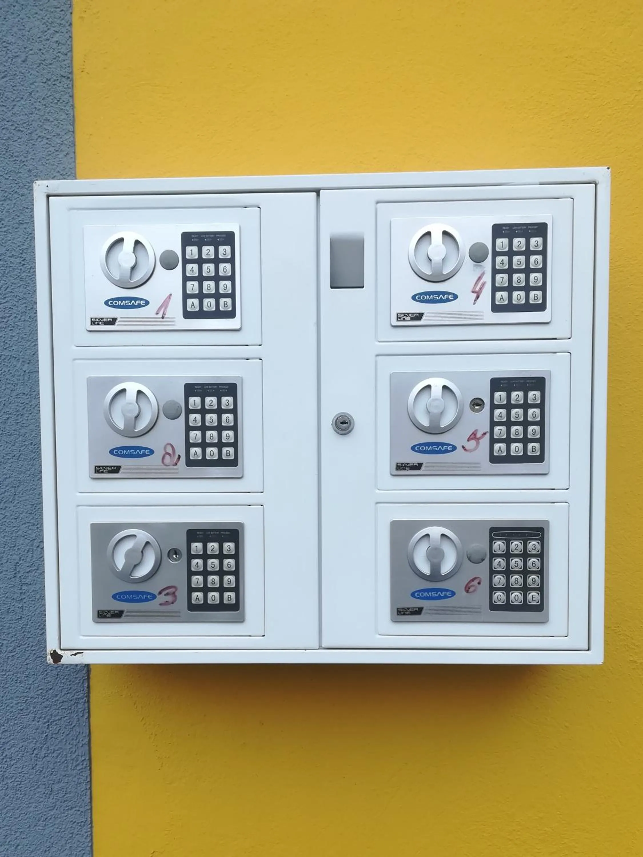 Facade/entrance in Gästehaus Karl August