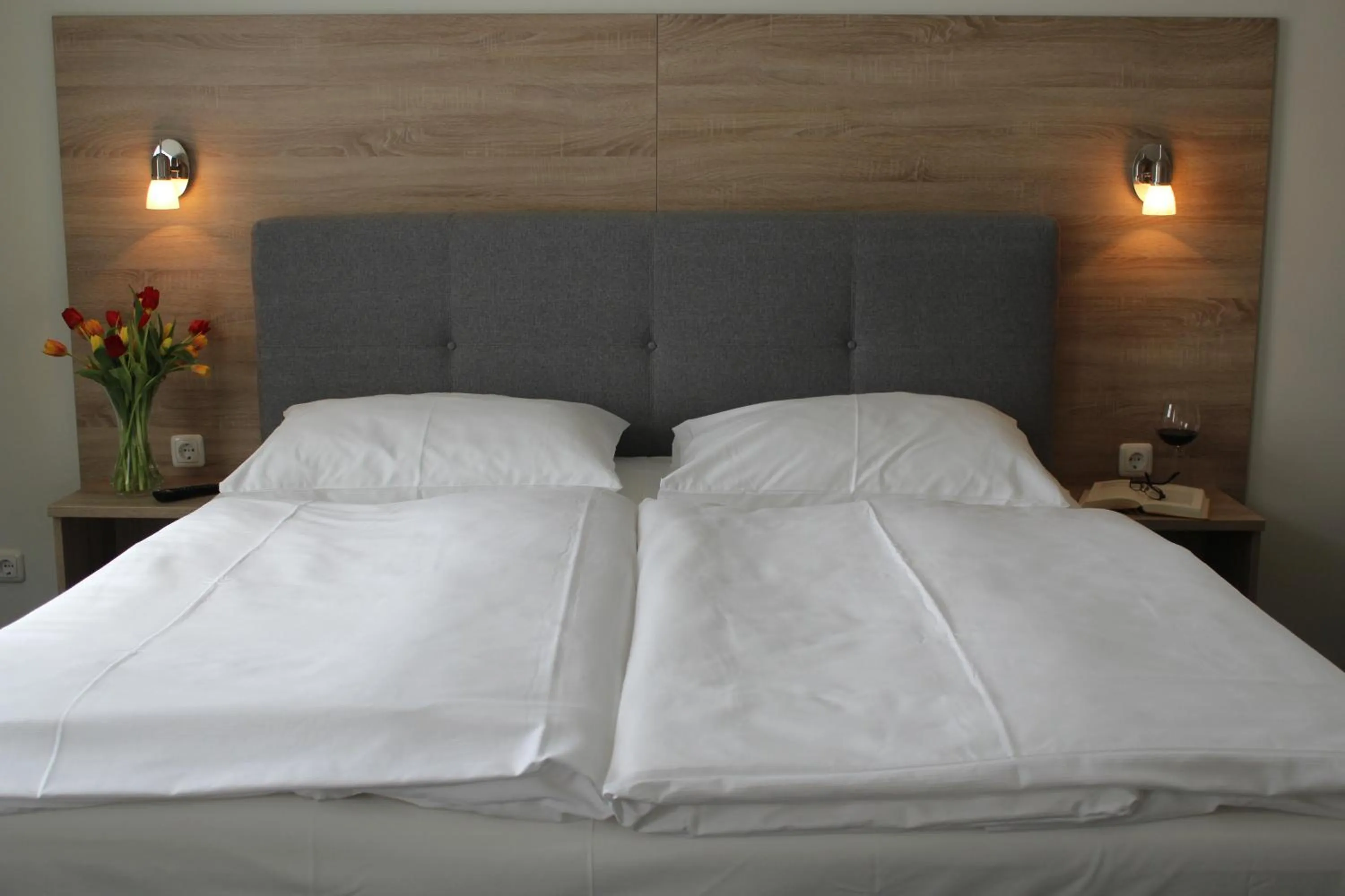 Bed in Gästehaus Karl August