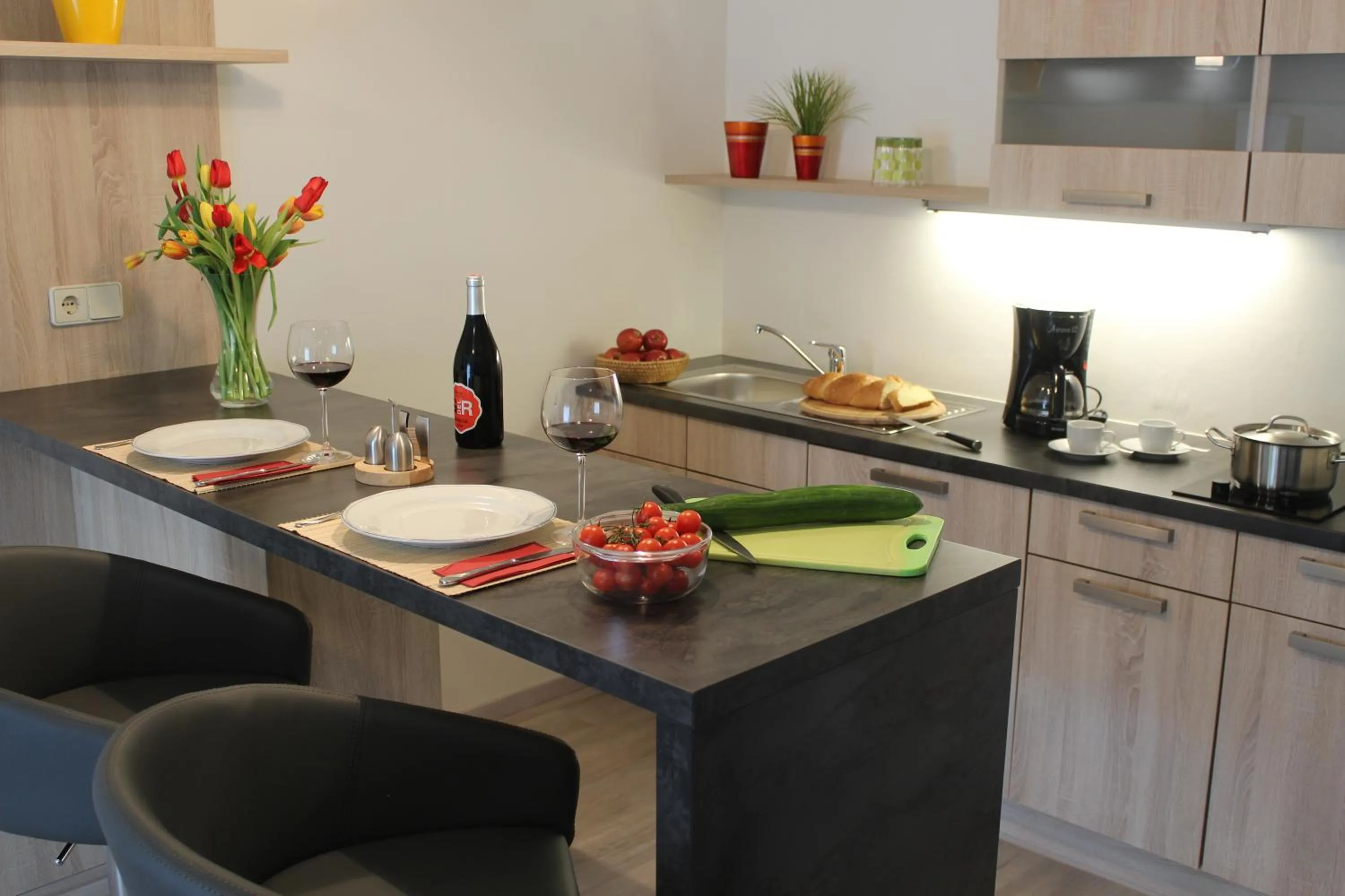 Kitchen or kitchenette in Gästehaus Karl August