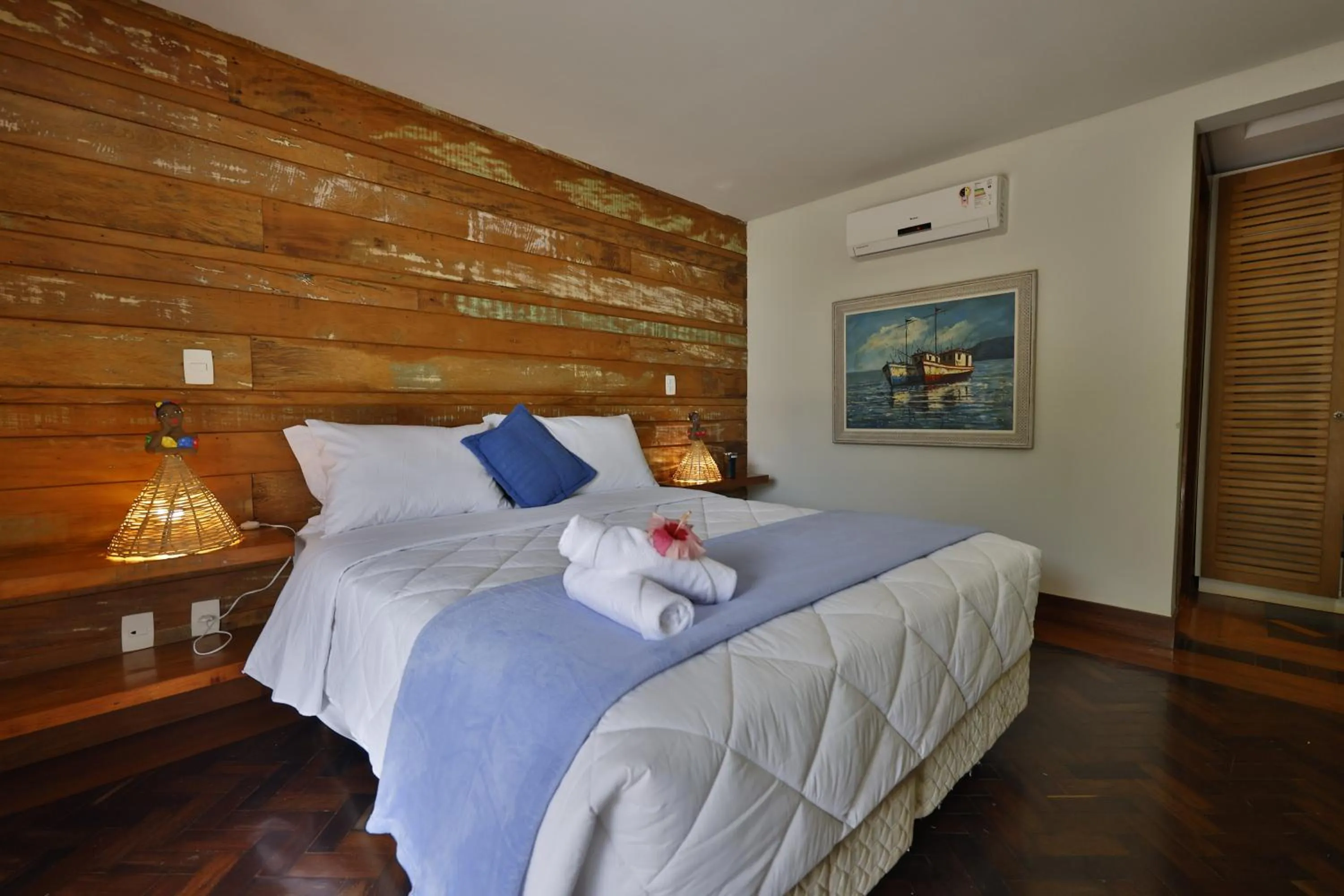 Bed in Cliffside Boutique Hotel