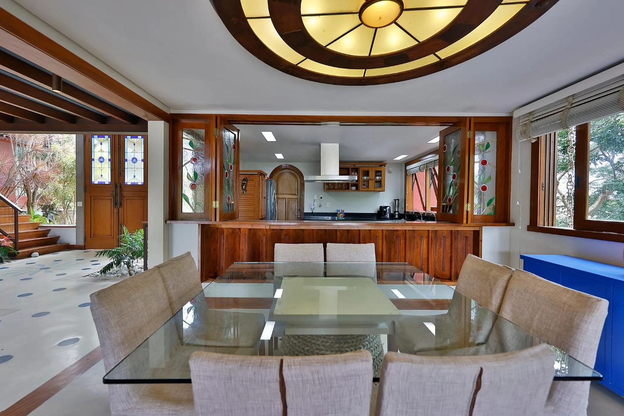 Dining area in Cliffside Boutique Hotel