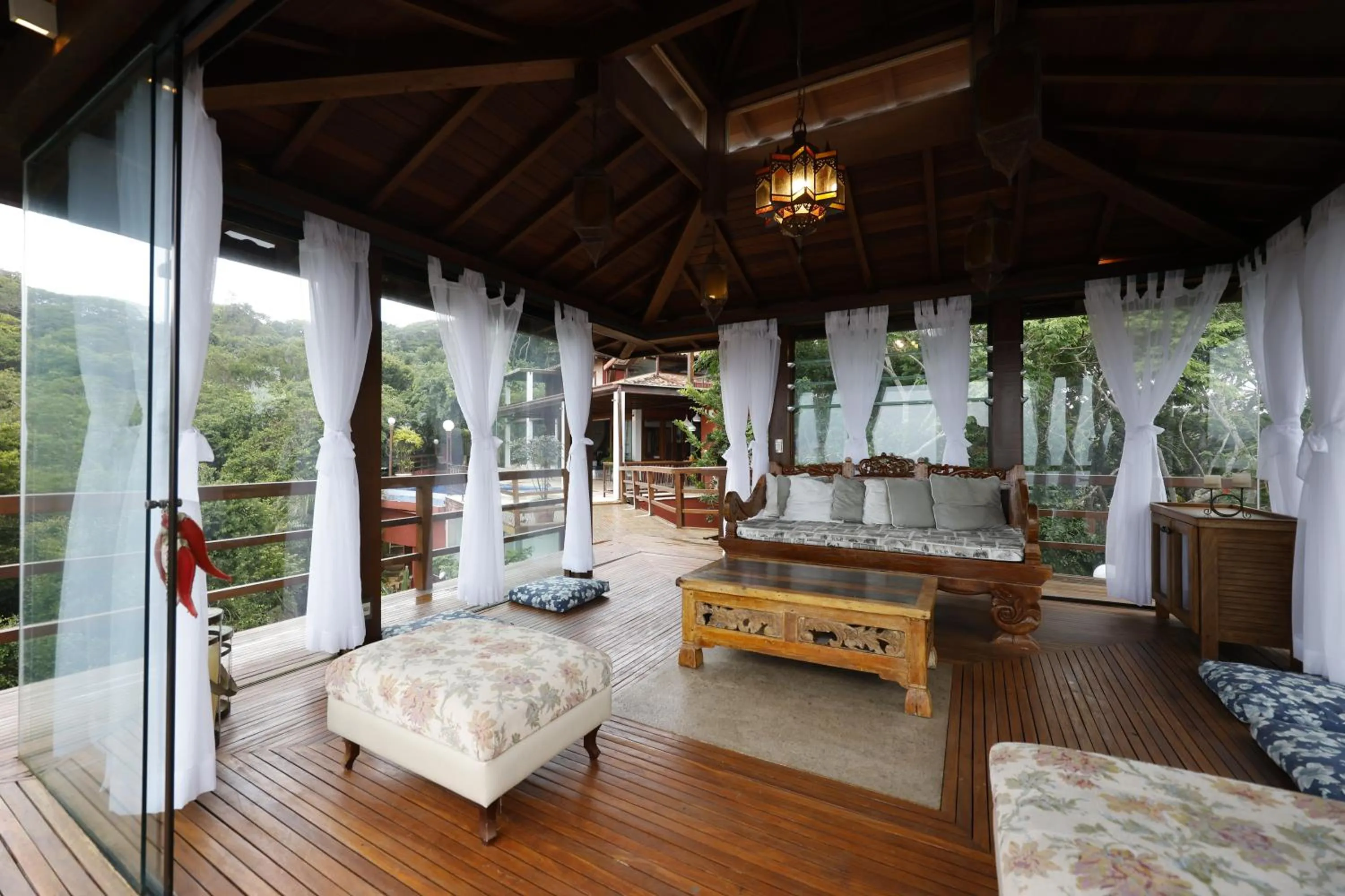 Day in Cliffside Boutique Hotel