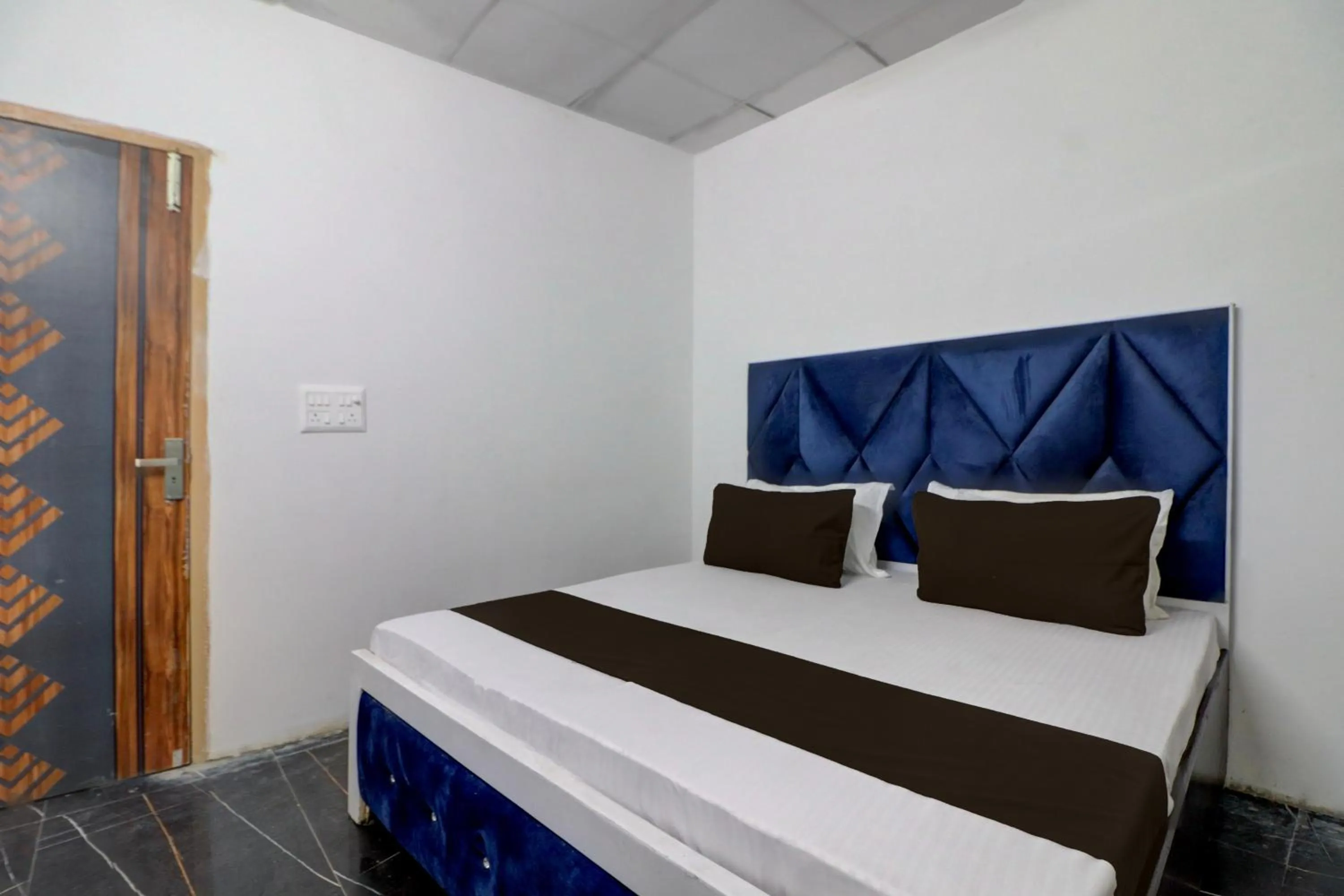 Bedroom, Bed in Super Hotel O Hotel Feel Inn