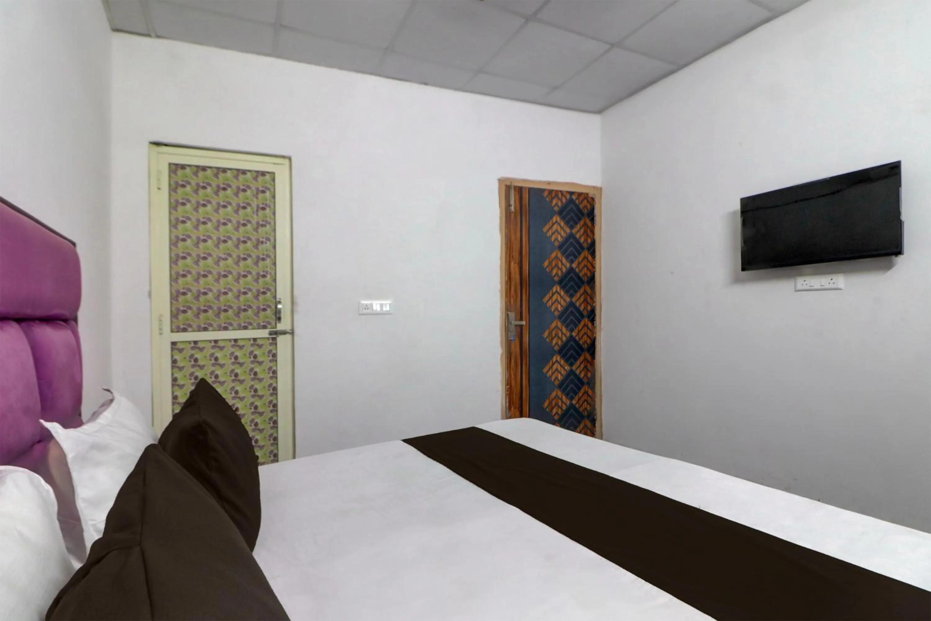 Bedroom, Bed in Super Hotel O Hotel Feel Inn