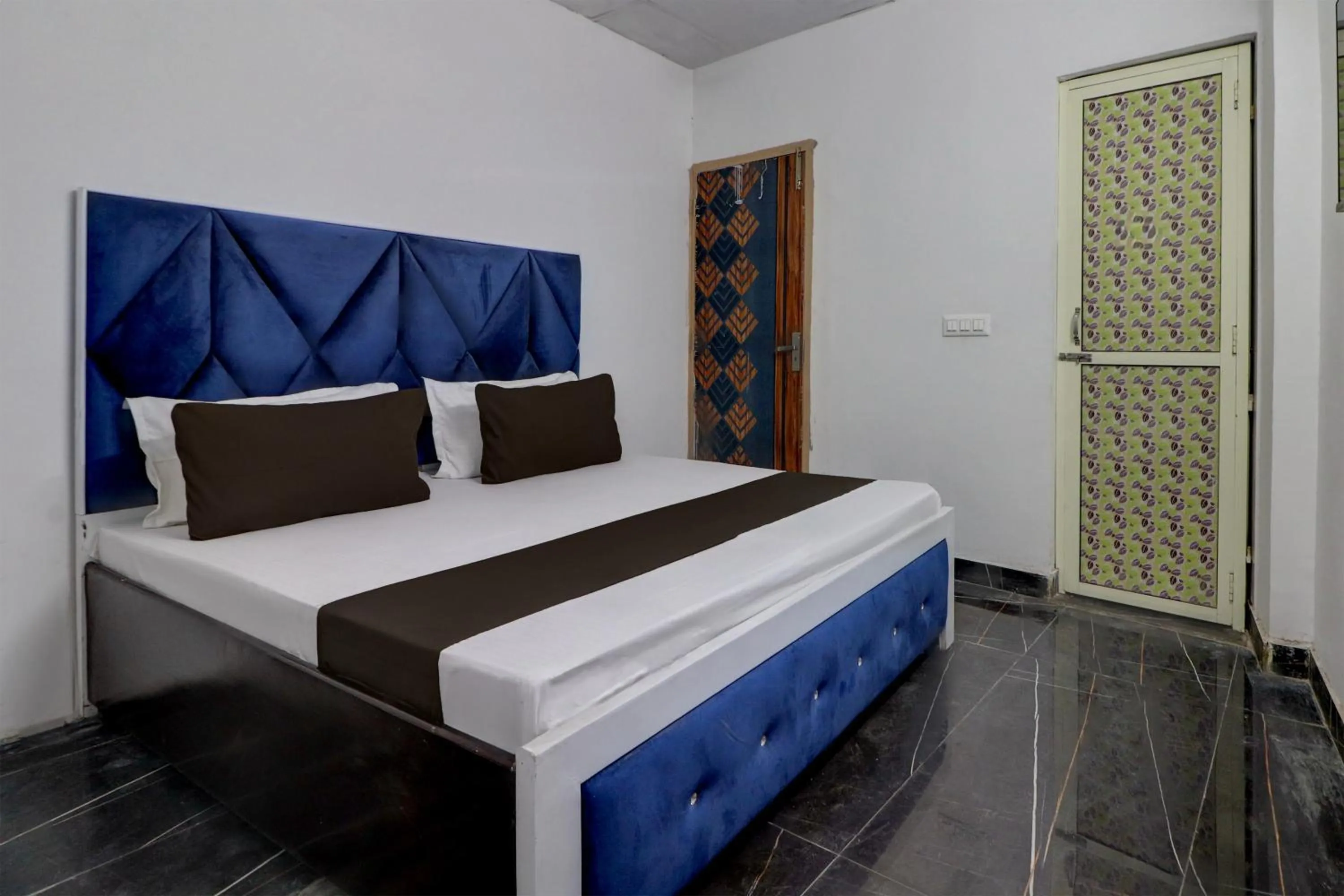 Bedroom, Bed in Super Hotel O Hotel Feel Inn